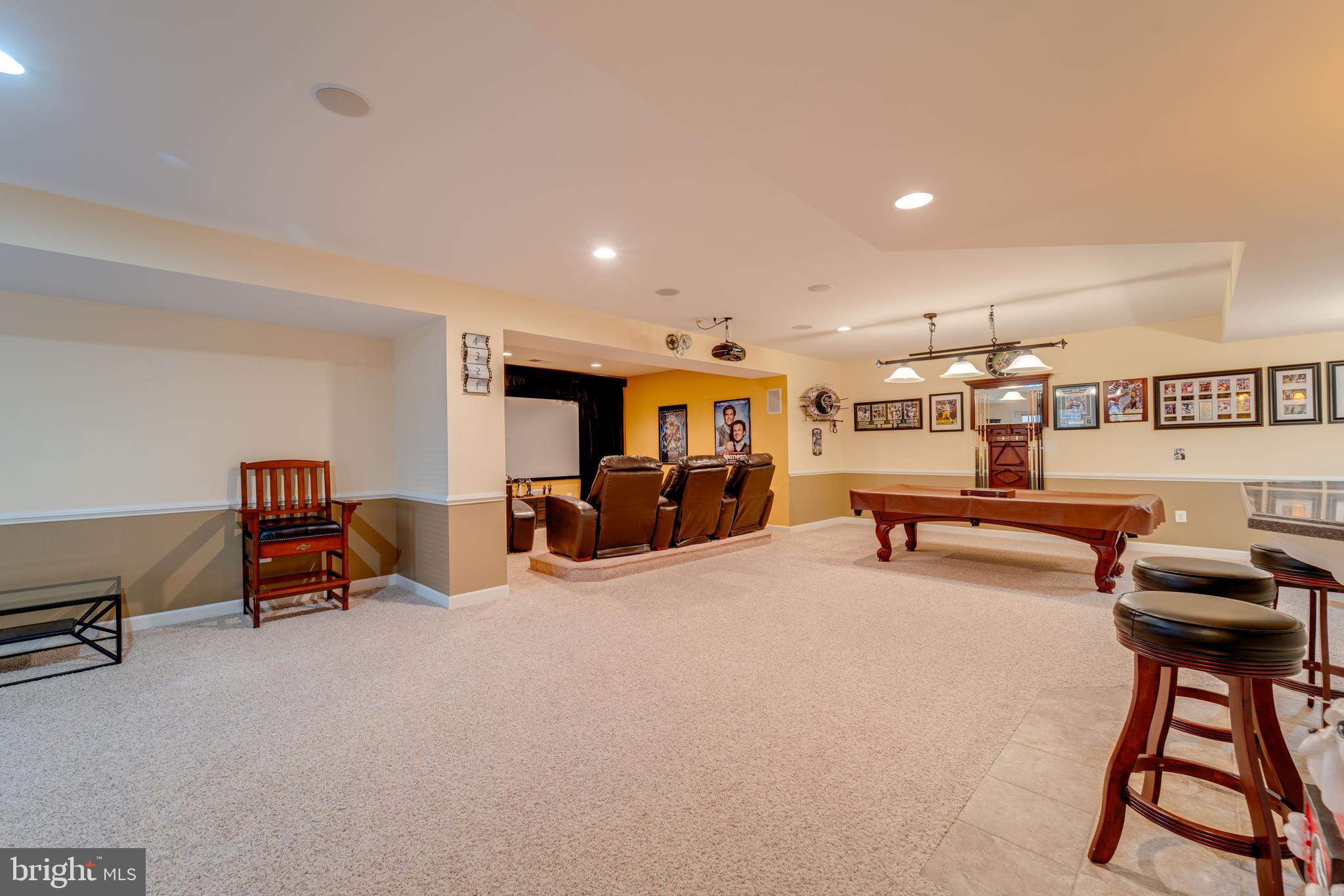 VICTORY RIDGE - Residential