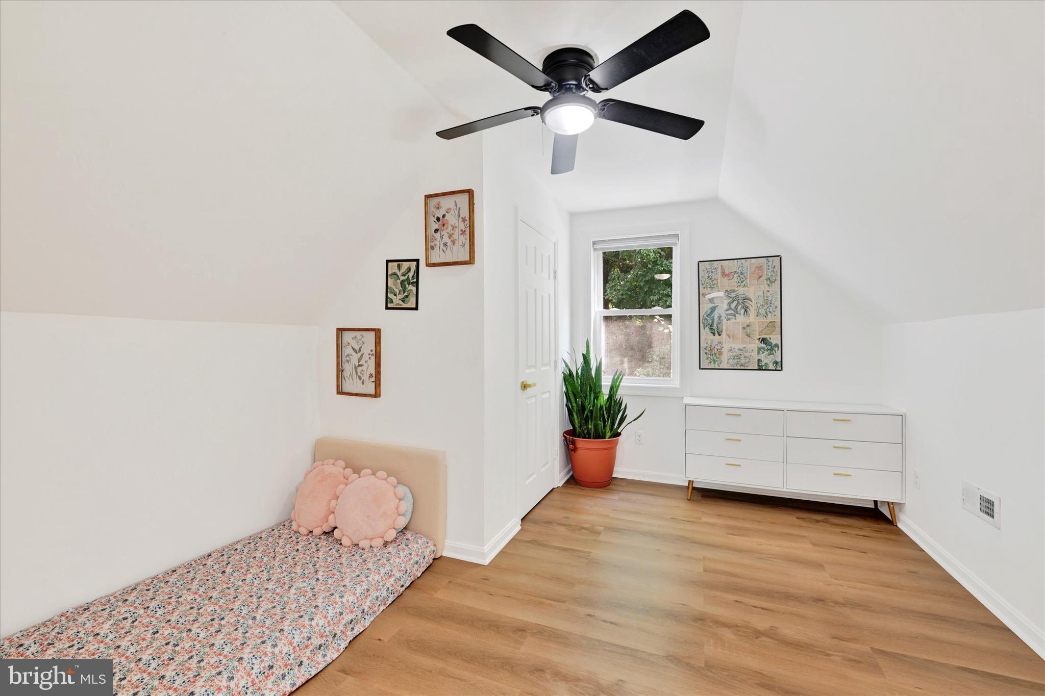 CHESAPEAKE ESTATES - Residential