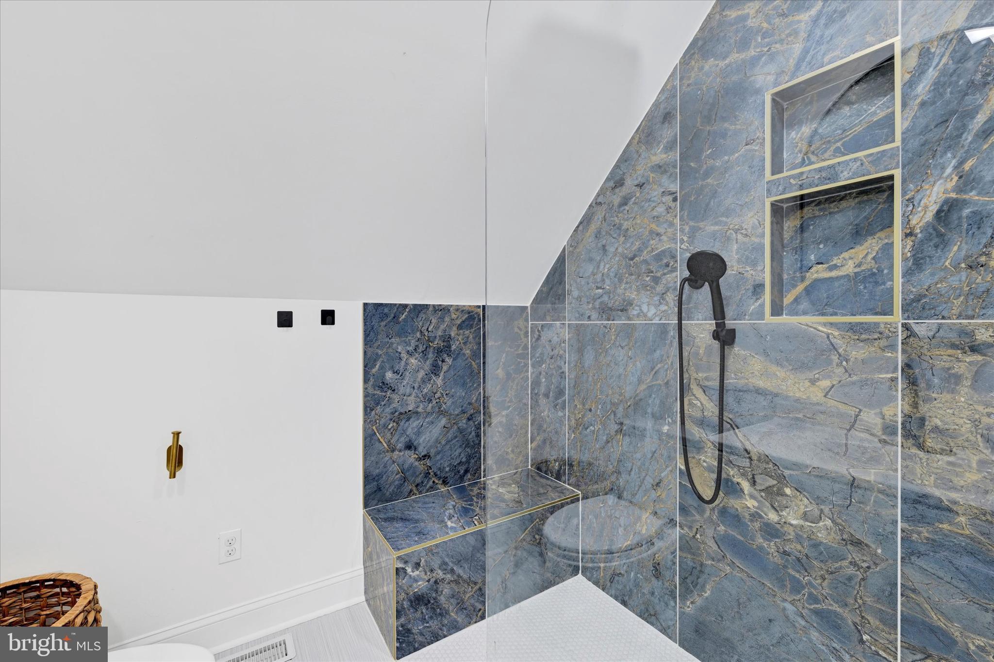 CHESAPEAKE ESTATES - Residential