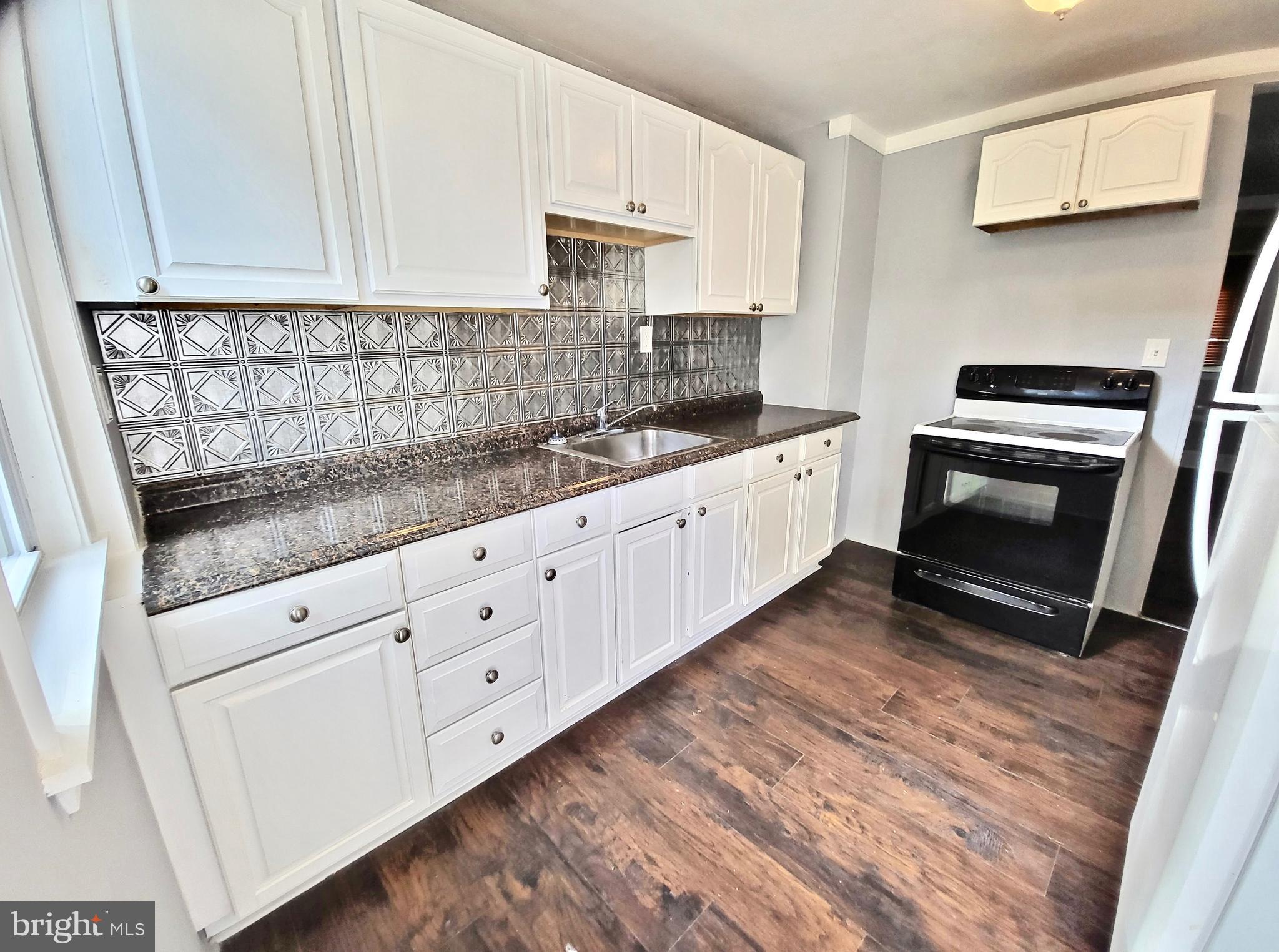 BROOKLYN - Residential Lease