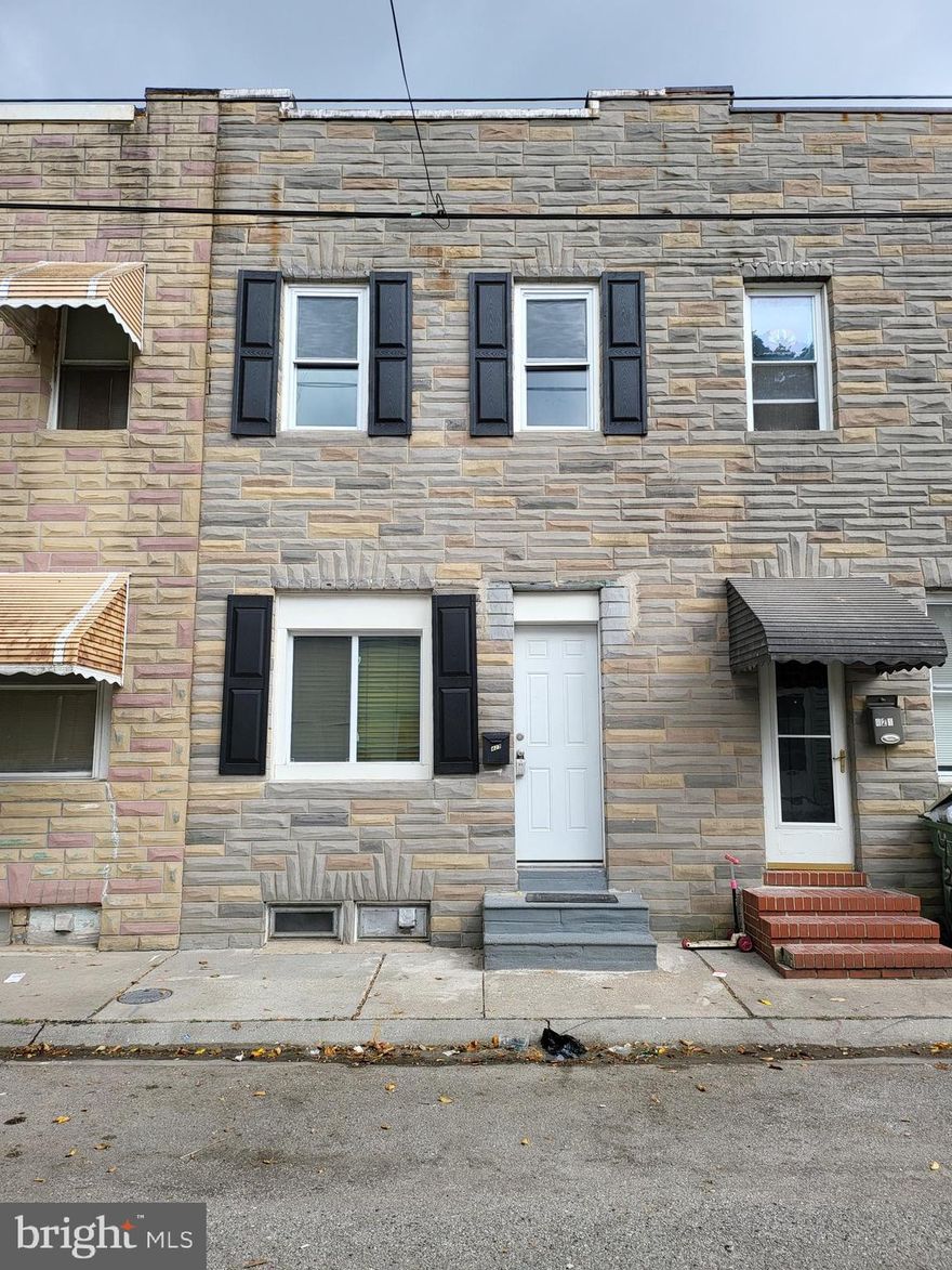 Pet friendly - NO BREED RESTRICTIONS!!! Pitbulls, rottis, etc all welcome! Qualifications for dogs just must be registered, fixed, microchipped and up to date on rabies vacs. Ask agent for the website for the rest of their pitbull friendly housing properties. Tenant pays utilities & rent will be $1350 but if tenant gets approved for a city water program, landlord will give a $50/month credit toward the water bill. Property is within blocks of bus stops, stores and restaurants, has privacy fenced back yars , half finished basement and laundry in unit..  Virtually staged, furniture not included