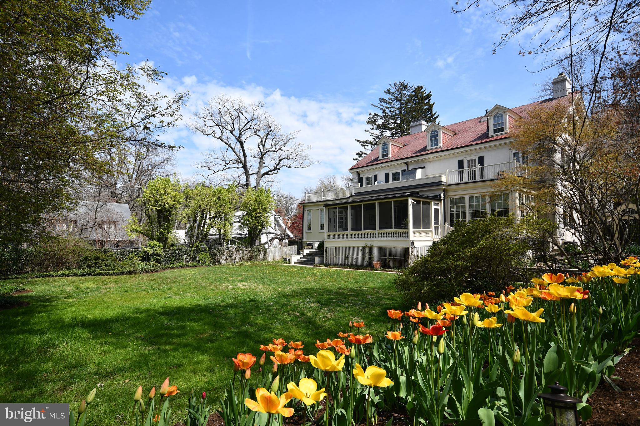 ROLAND PARK - Residential