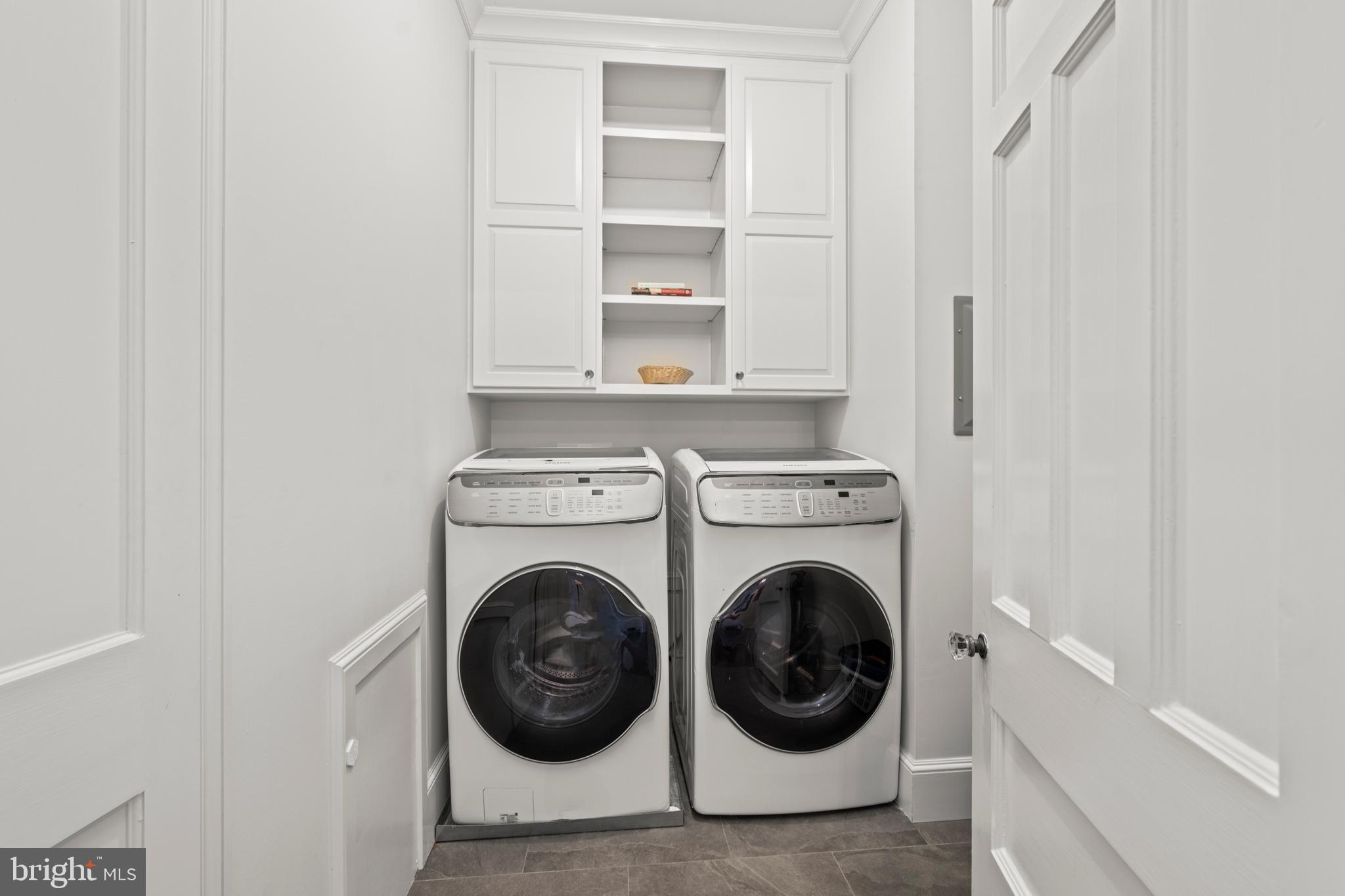 ROLAND PARK - Residential