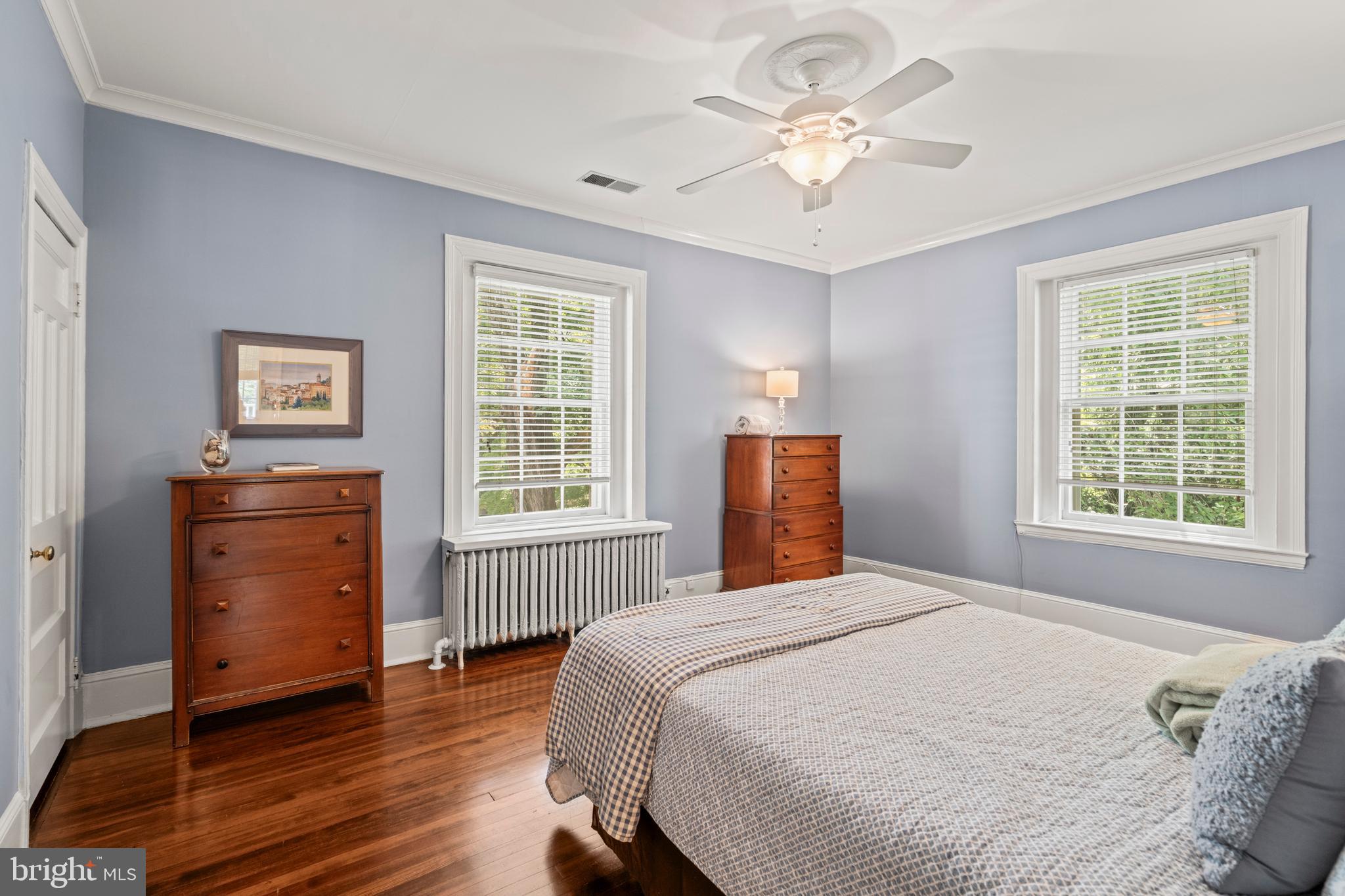 ROLAND PARK - Residential