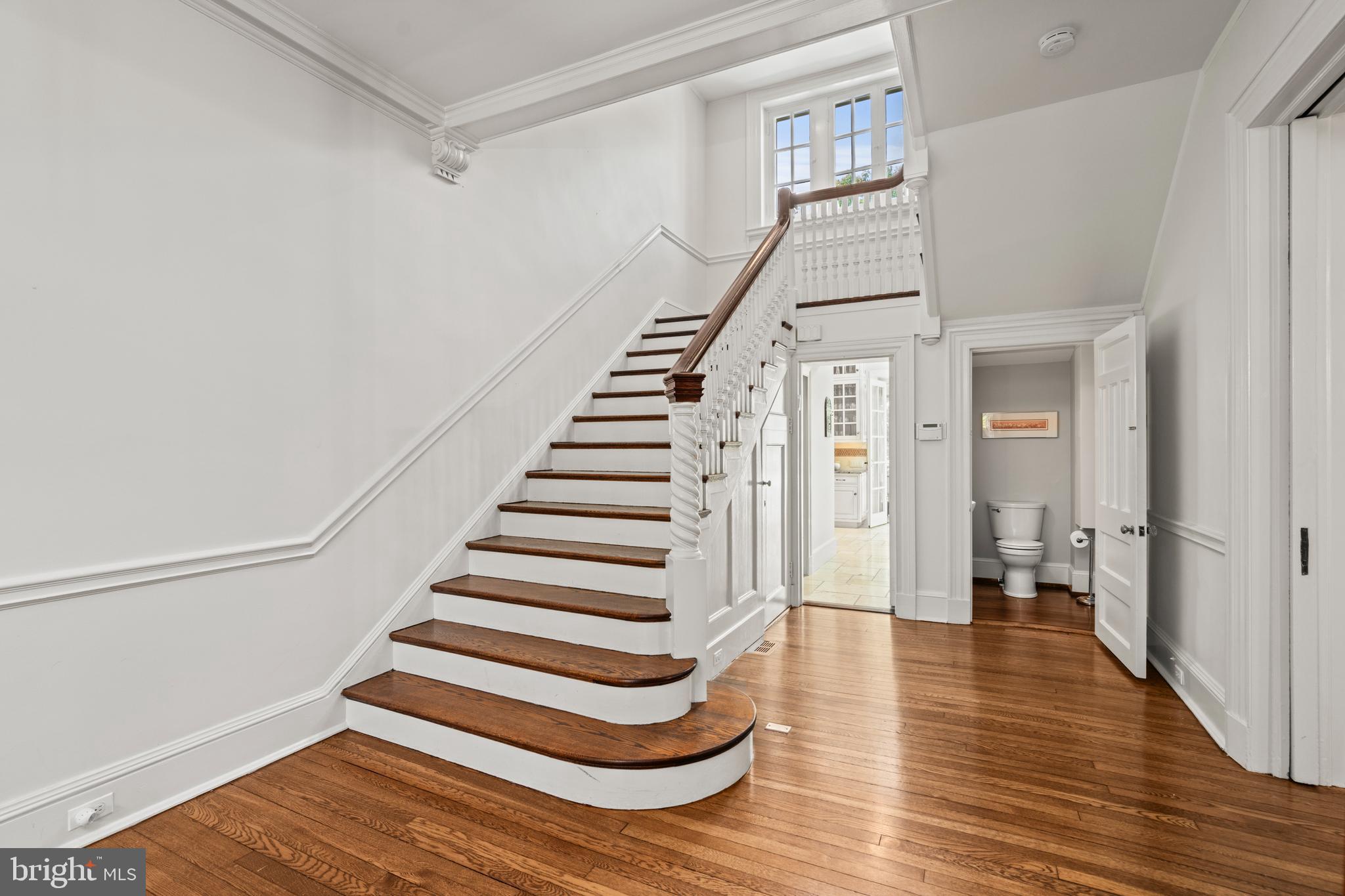 ROLAND PARK - Residential