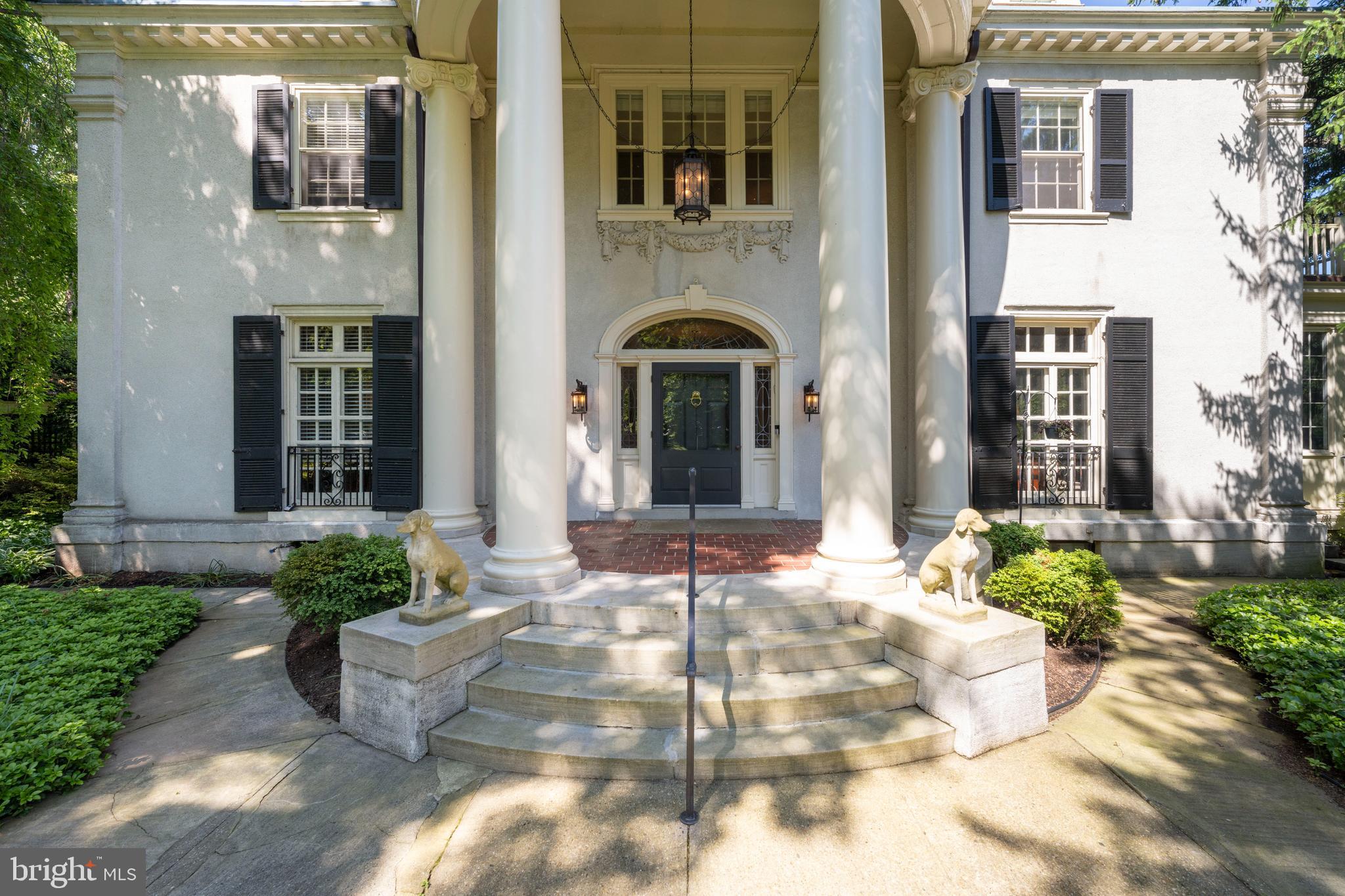 ROLAND PARK - Residential