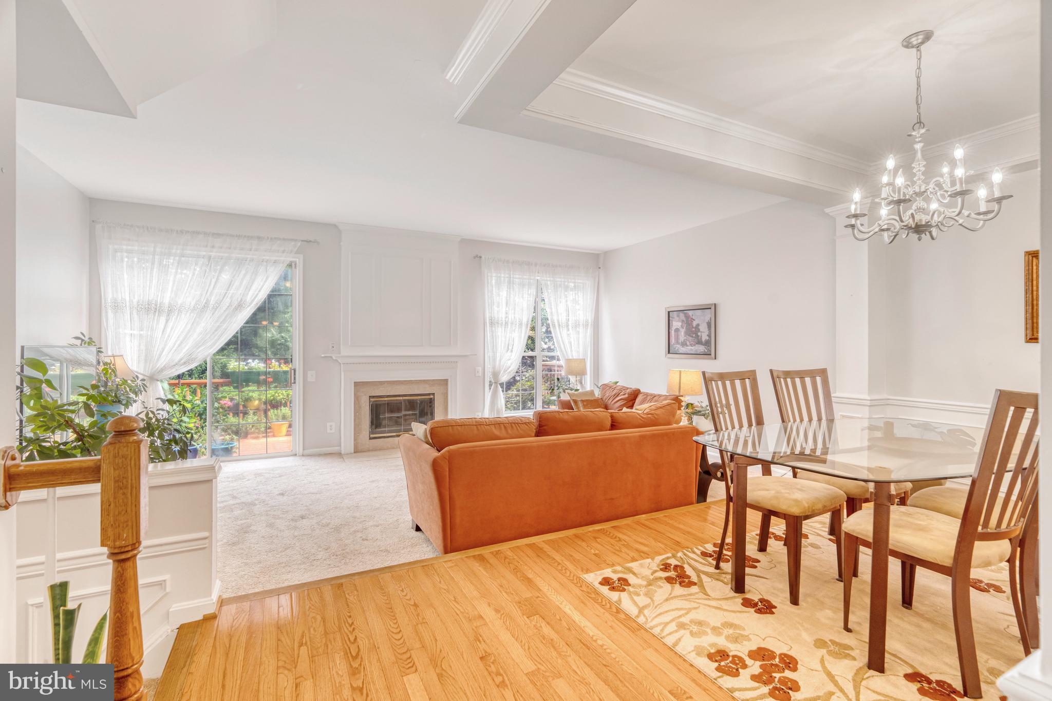 LOWES ISLAND/CASCADES - Residential