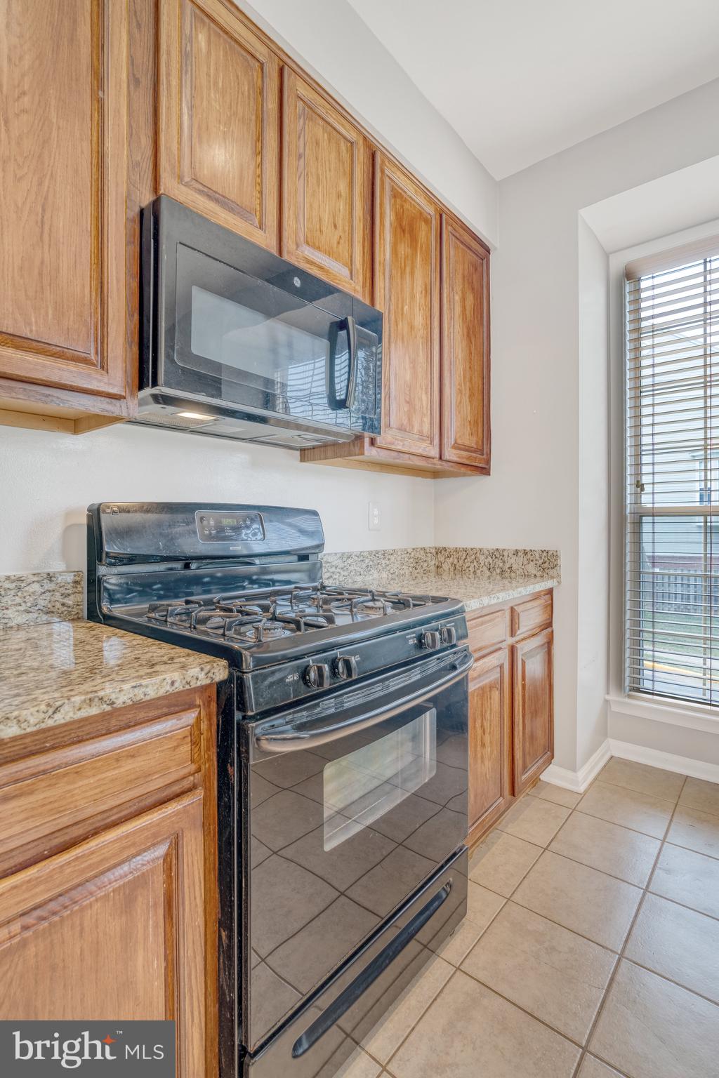 LOWES ISLAND/CASCADES - Residential