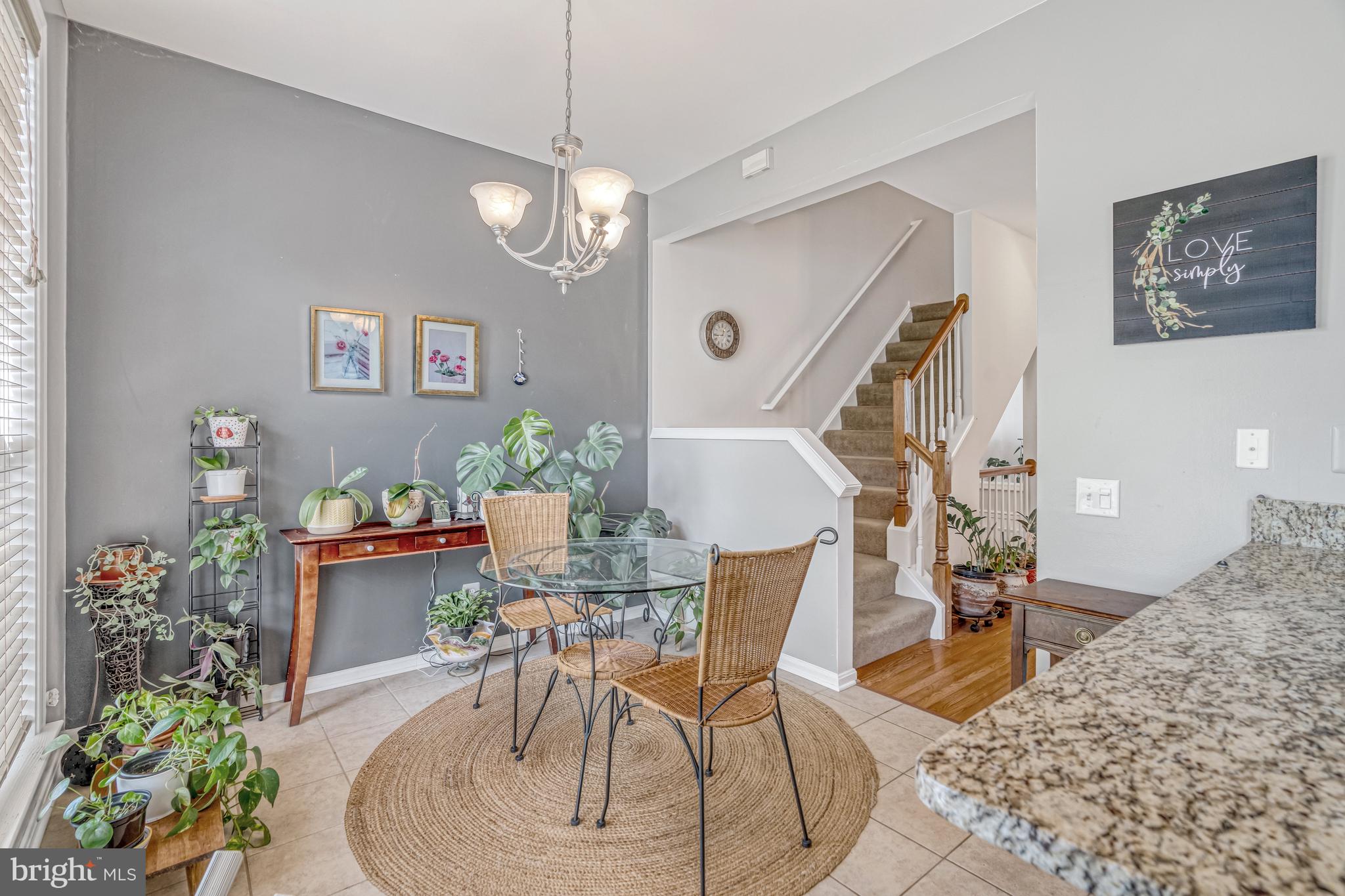 LOWES ISLAND/CASCADES - Residential