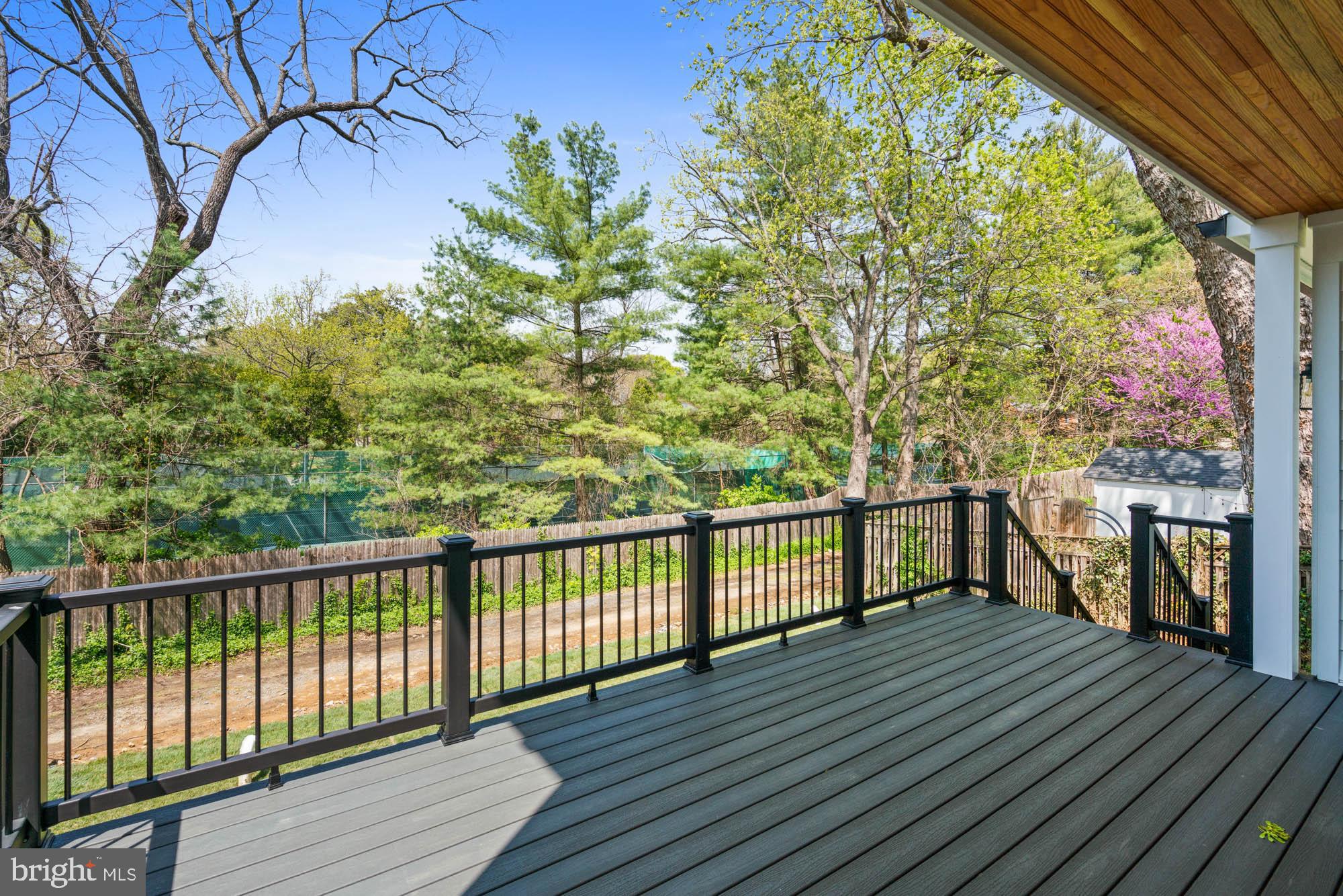 GREENACRES - Residential