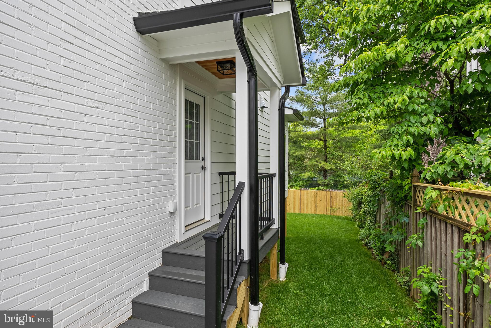 GREENACRES - Residential