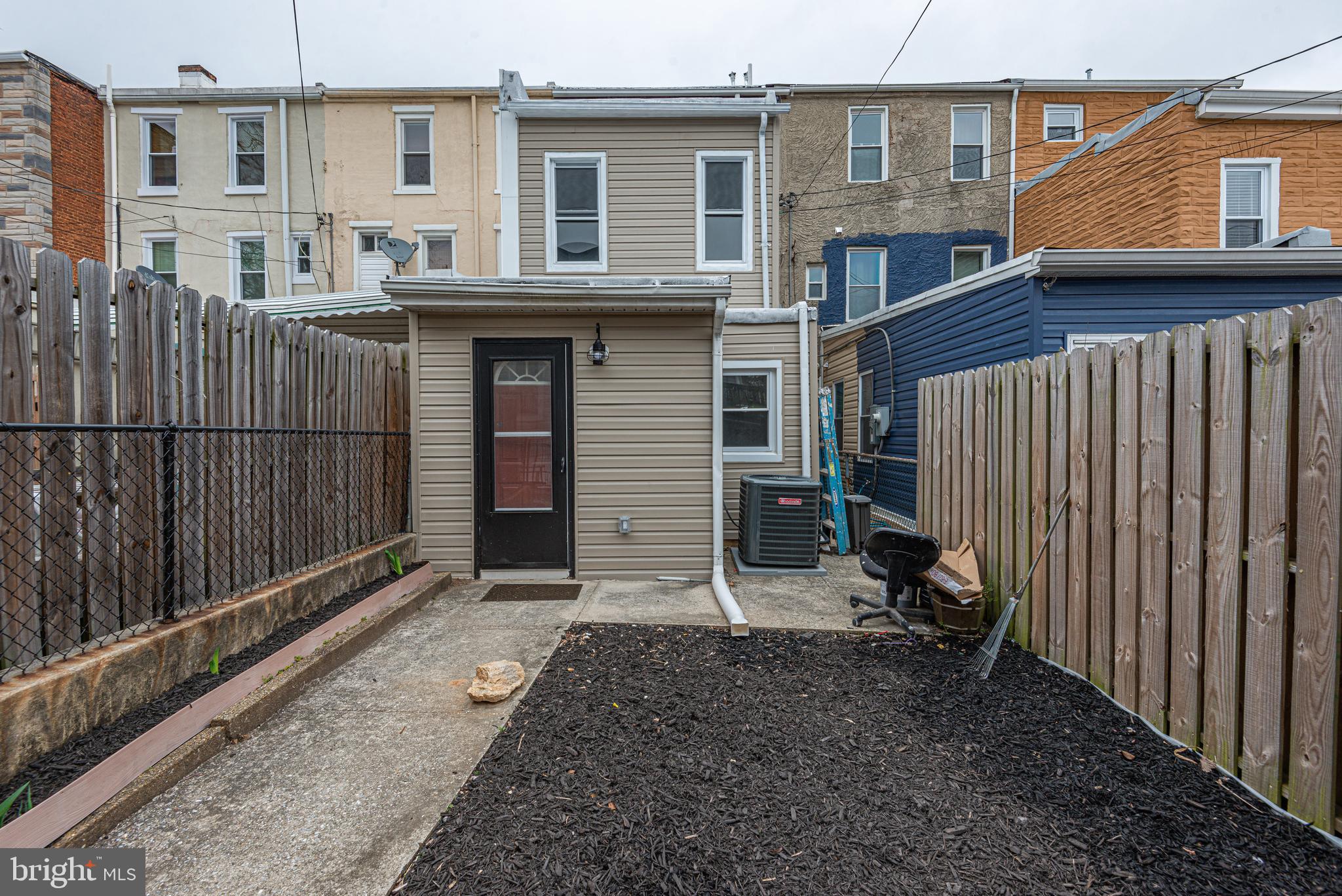 HAMPDEN HISTORIC DISTRICT - Residential