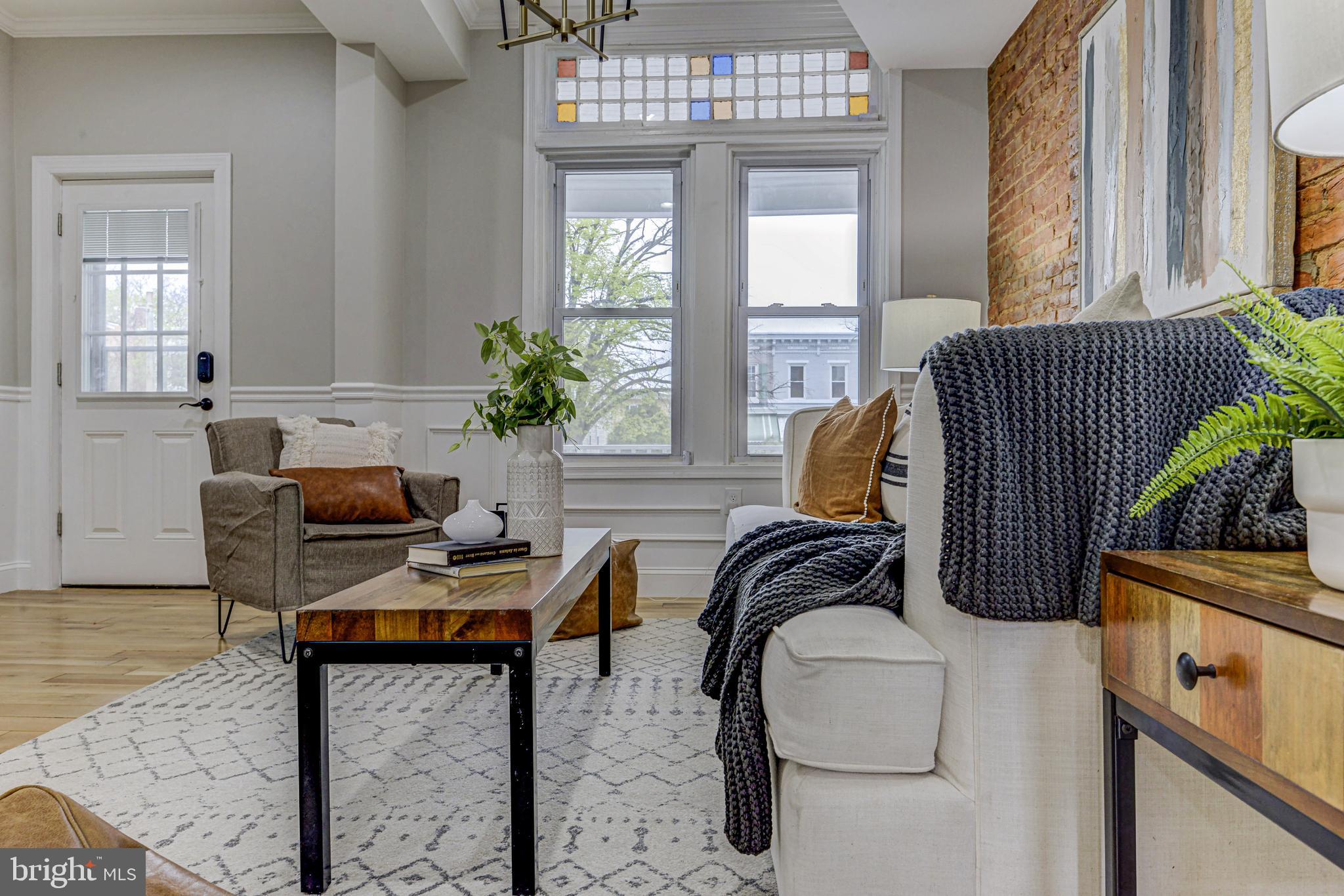 HAMPDEN HISTORIC DISTRICT - Residential