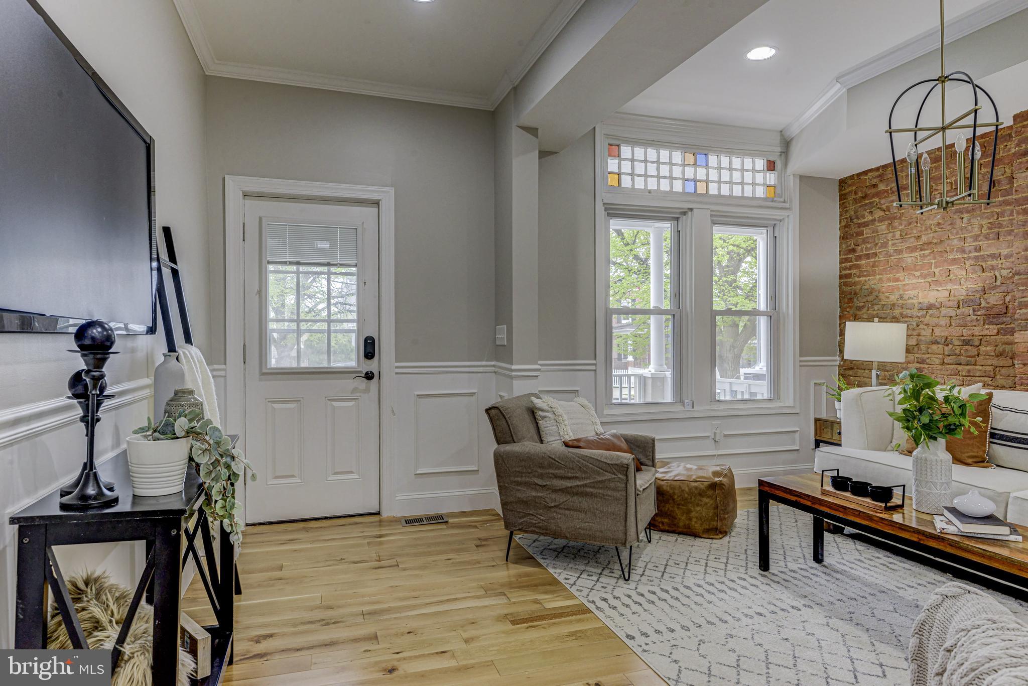 HAMPDEN HISTORIC DISTRICT - Residential