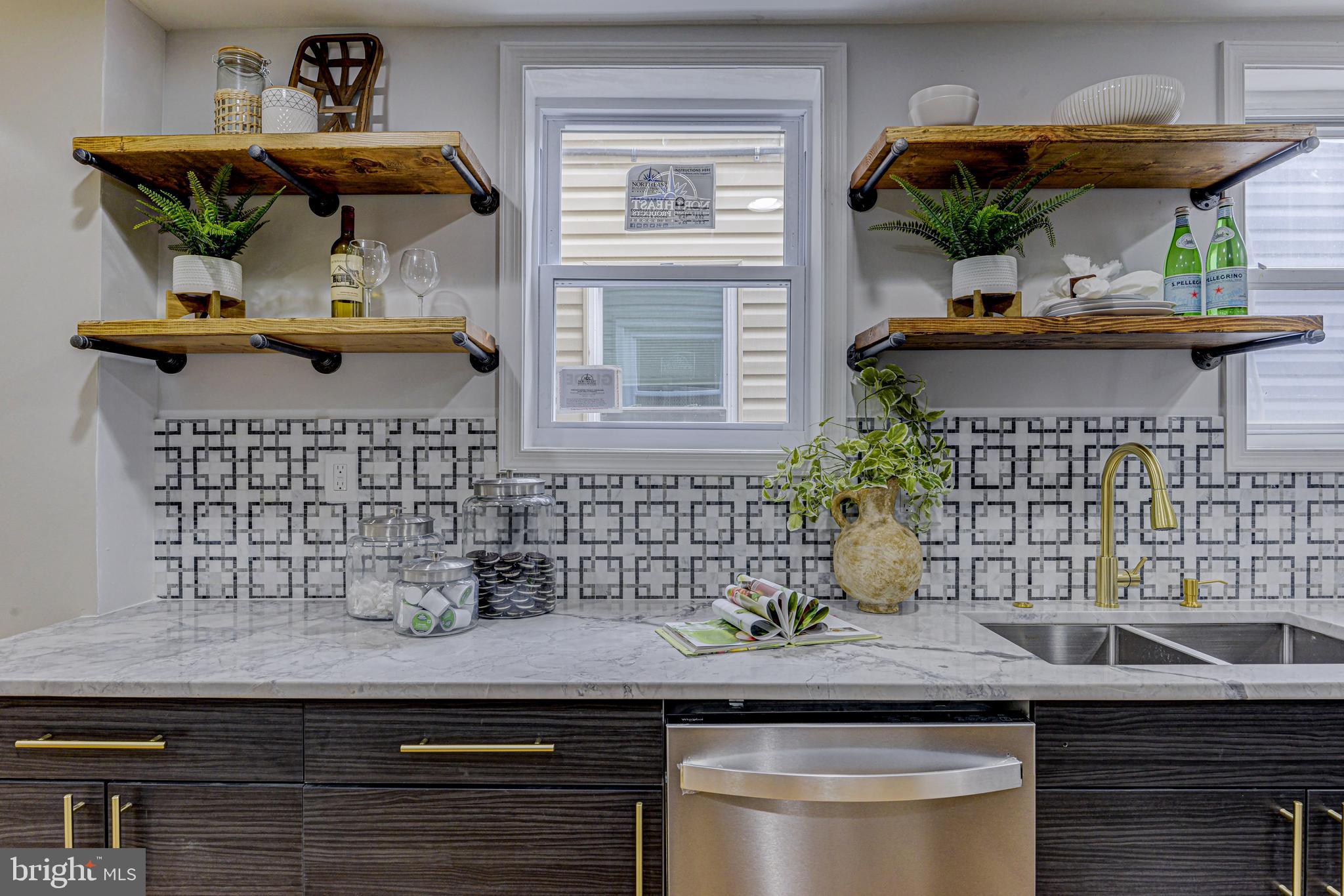 HAMPDEN HISTORIC DISTRICT - Residential