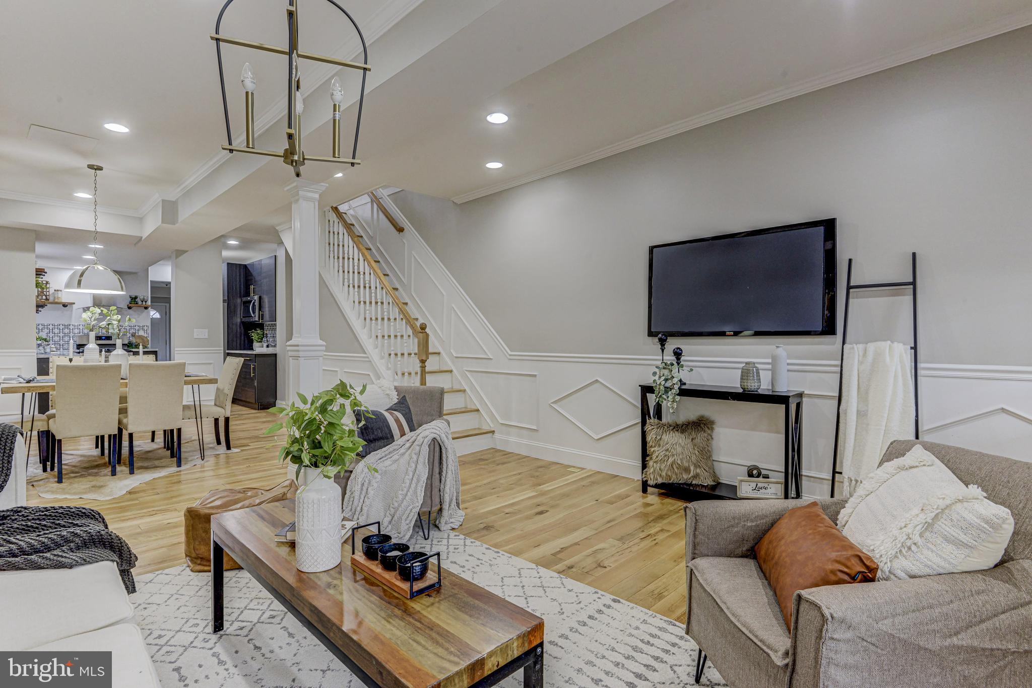 HAMPDEN HISTORIC DISTRICT - Residential