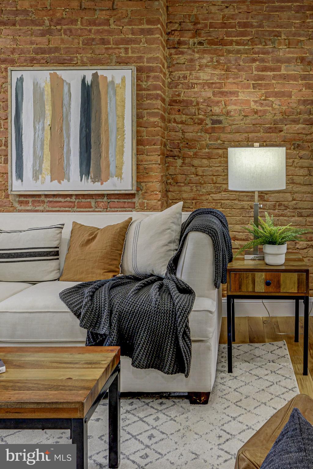 HAMPDEN HISTORIC DISTRICT - Residential