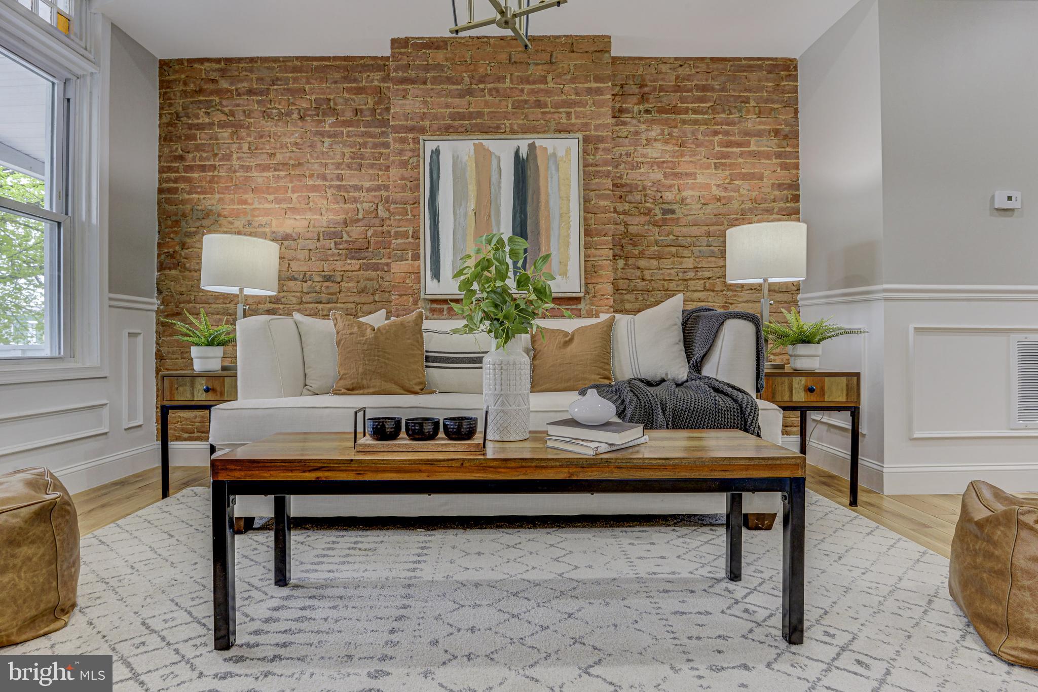 HAMPDEN HISTORIC DISTRICT - Residential