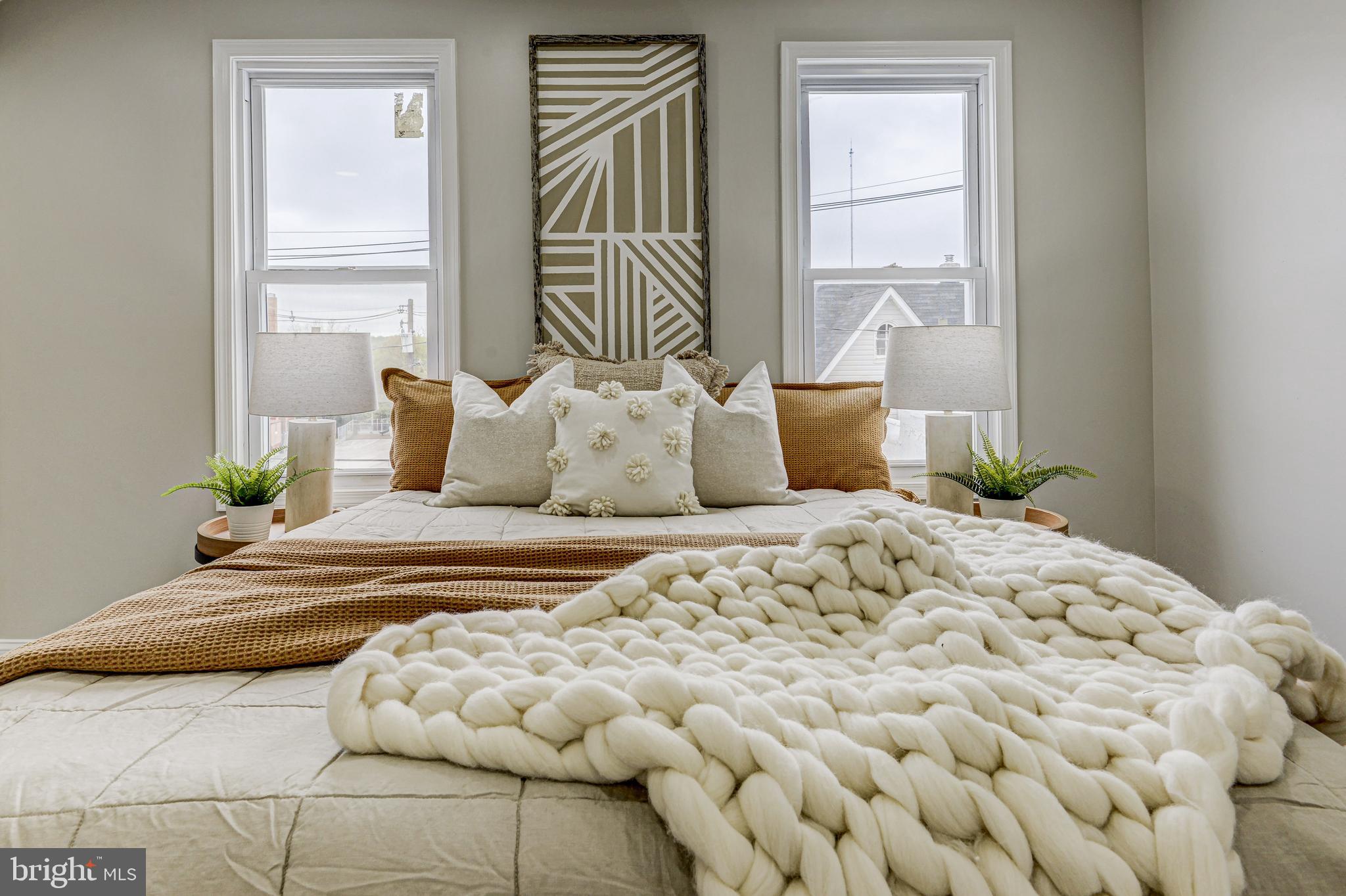 HAMPDEN HISTORIC DISTRICT - Residential