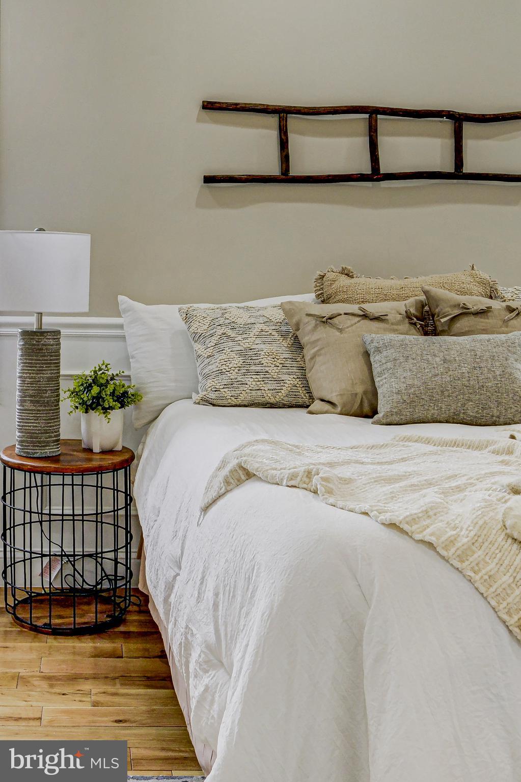 HAMPDEN HISTORIC DISTRICT - Residential