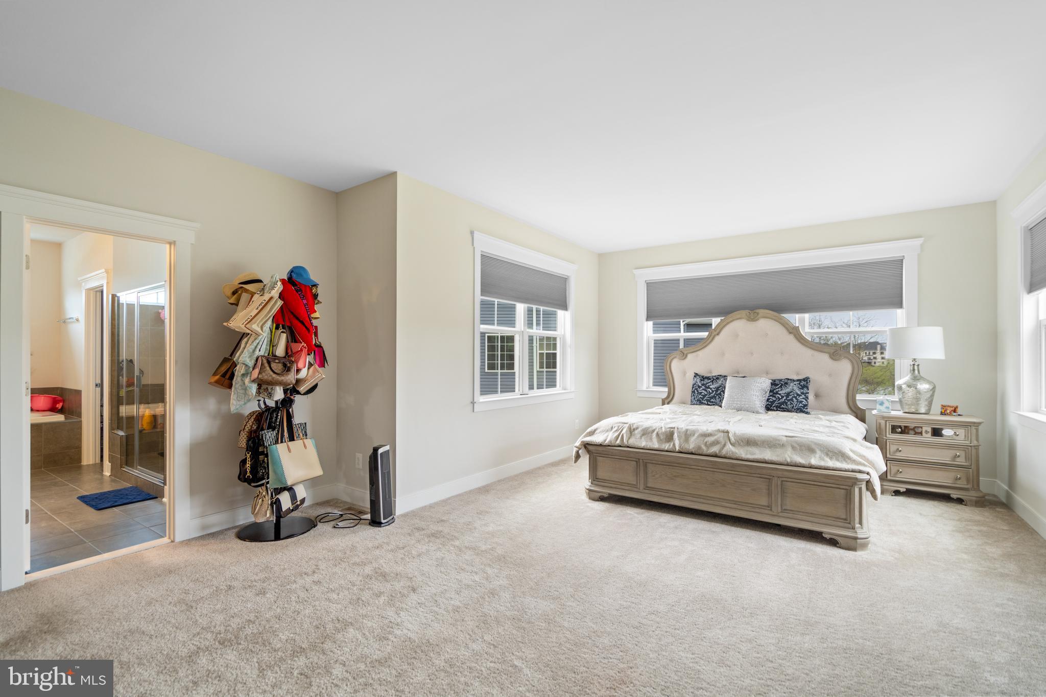 UNKNOWN - Residential Lease