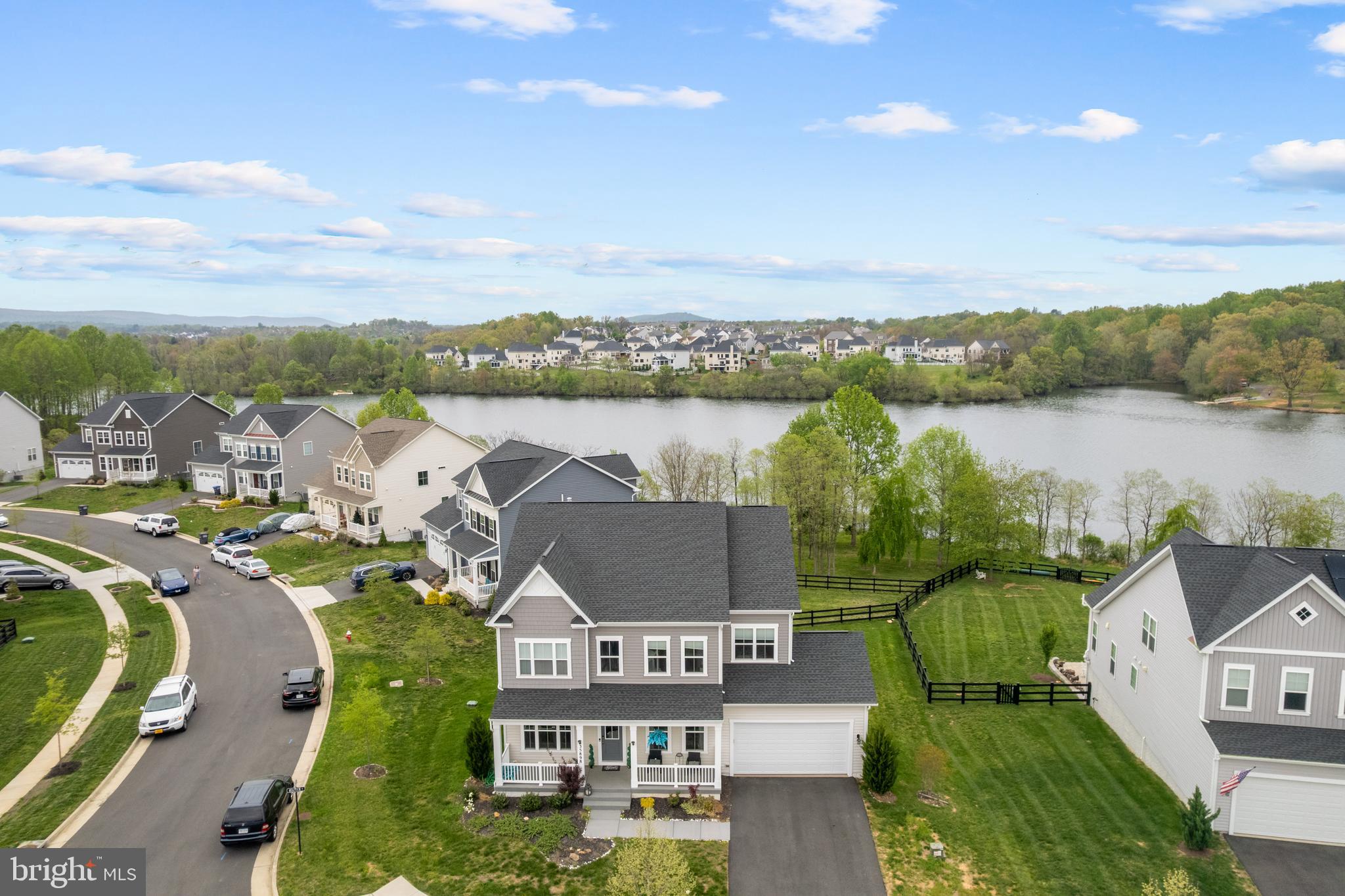 UNKNOWN - Residential Lease