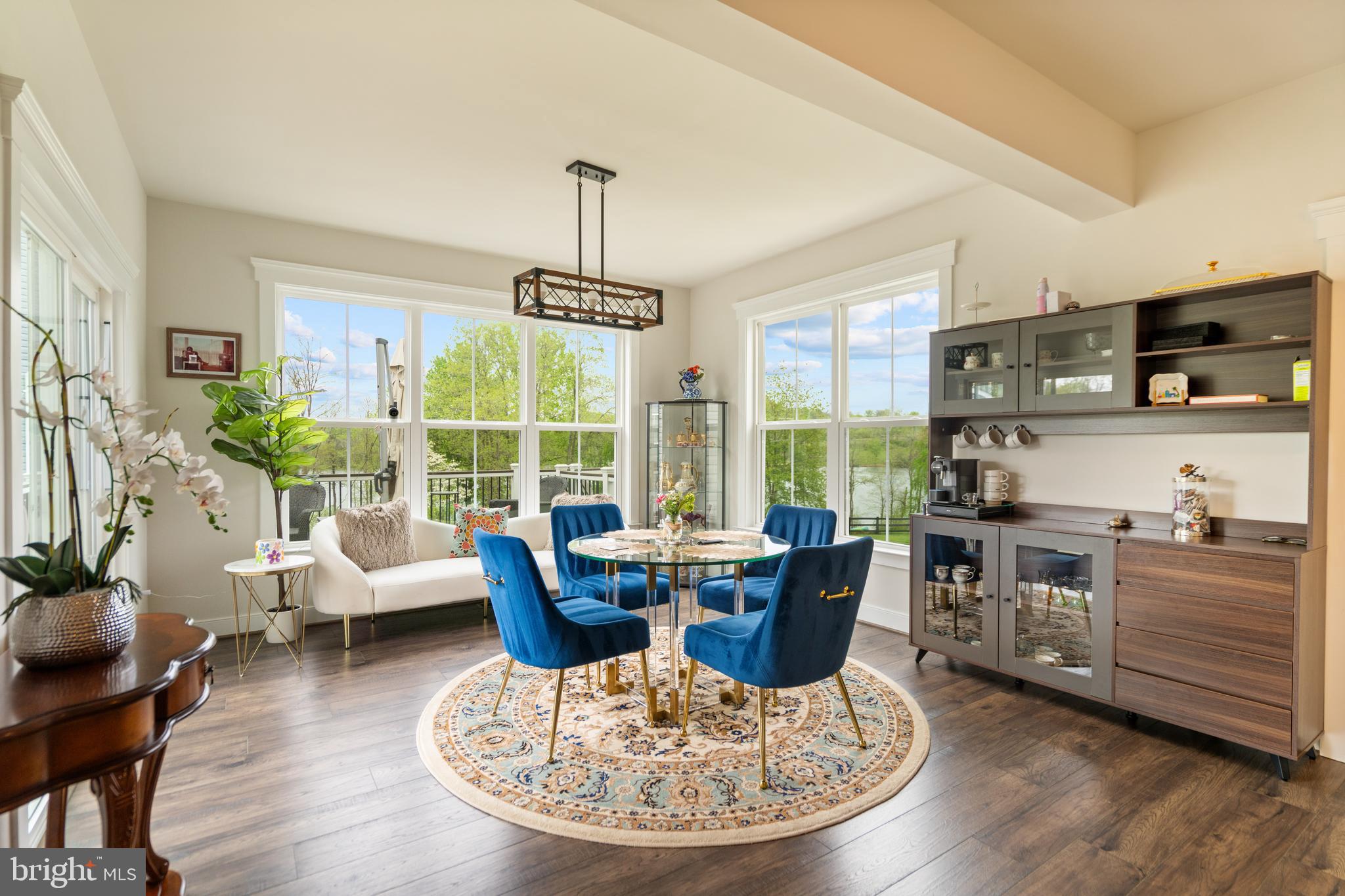 UNKNOWN - Residential Lease