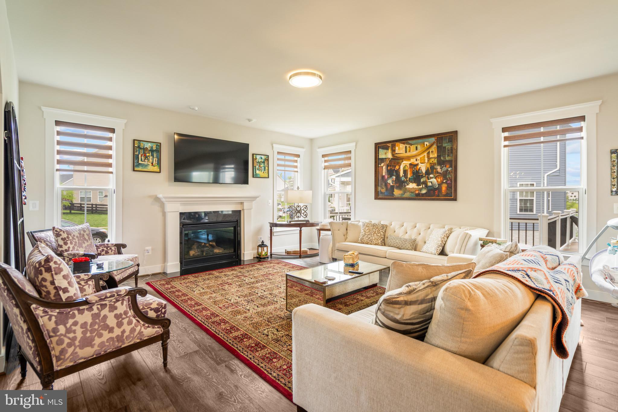 UNKNOWN - Residential Lease