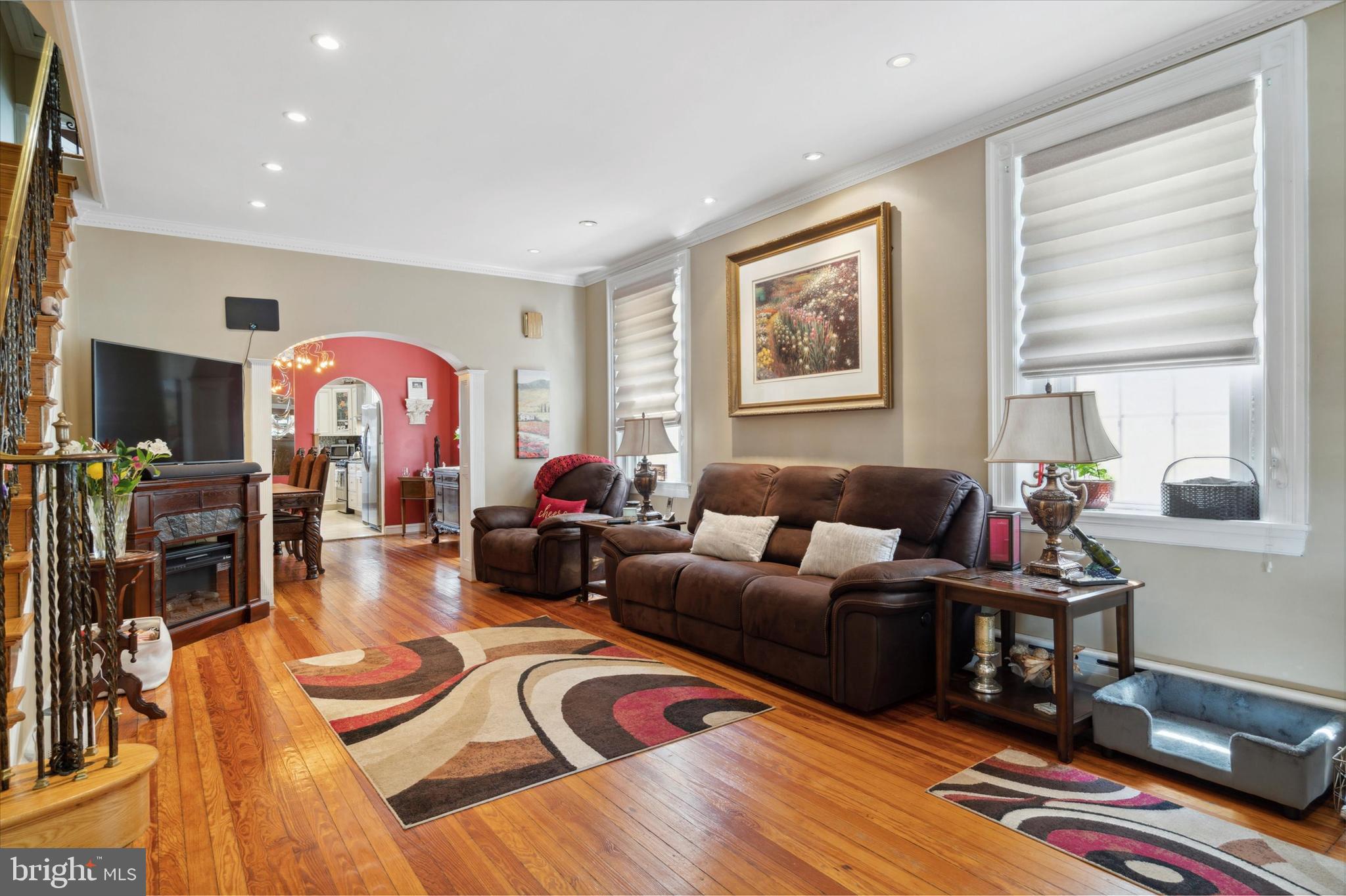 GIRARD ESTATES - Residential