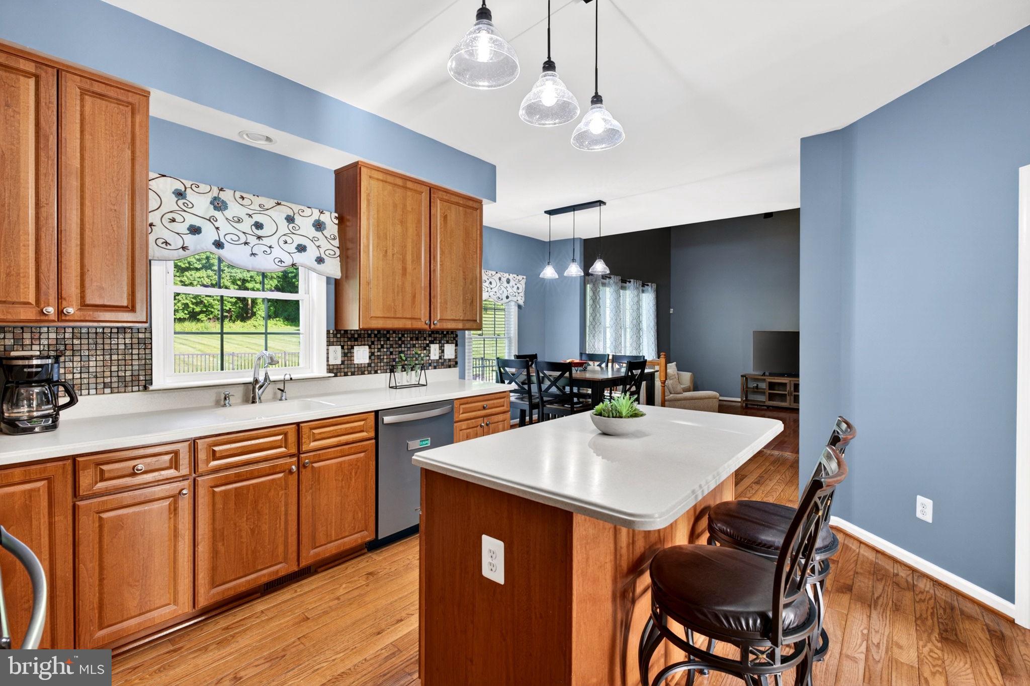 MAXA MEADOWS - Residential