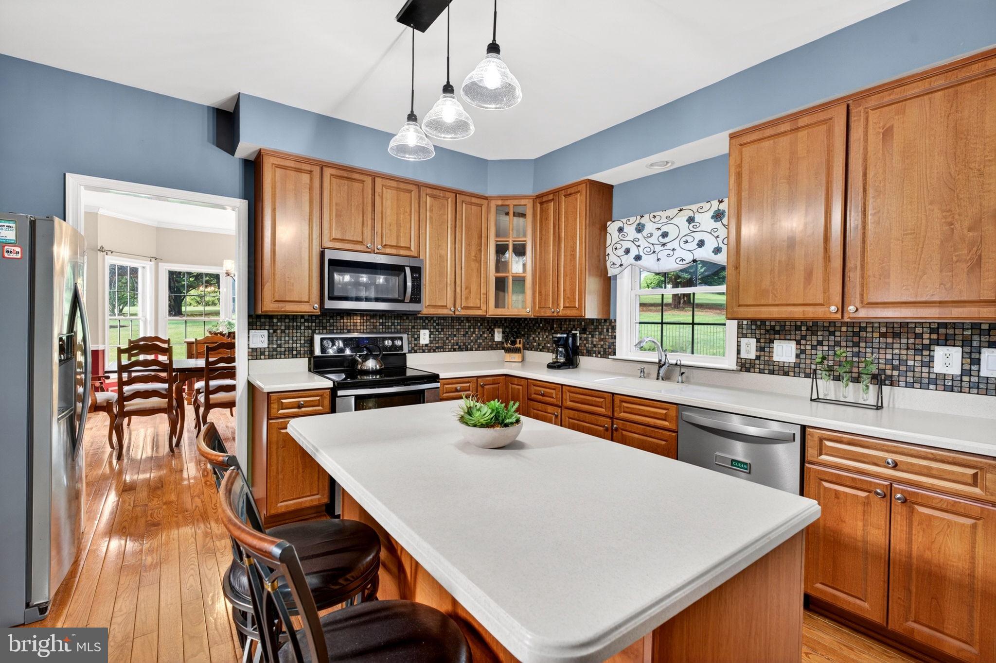 MAXA MEADOWS - Residential