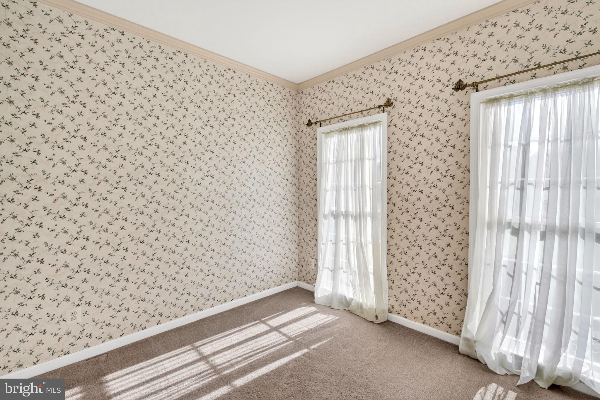MAXA MEADOWS - Residential