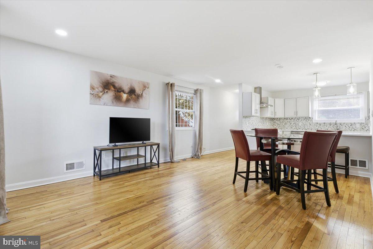 GLASSMANOR - Residential