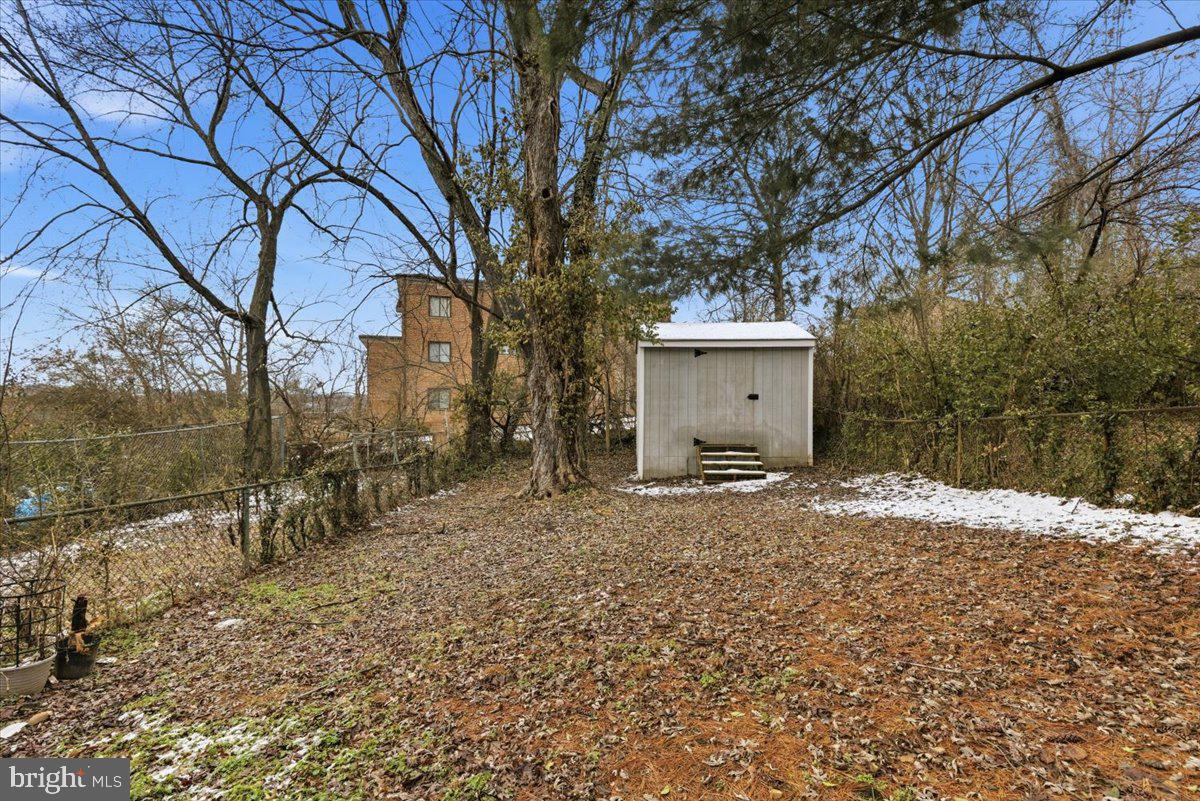 GLASSMANOR - Residential