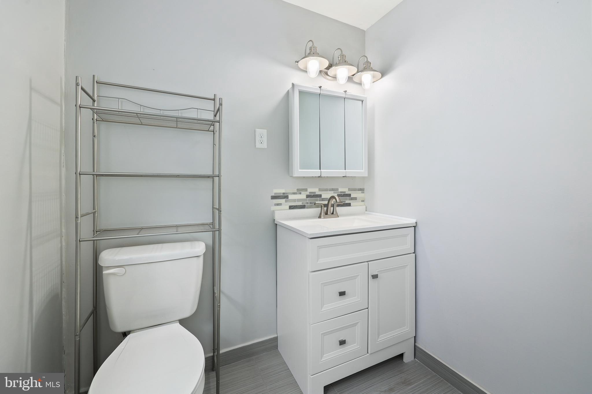 MOORINGS OF OCCOQUAN CON - Residential