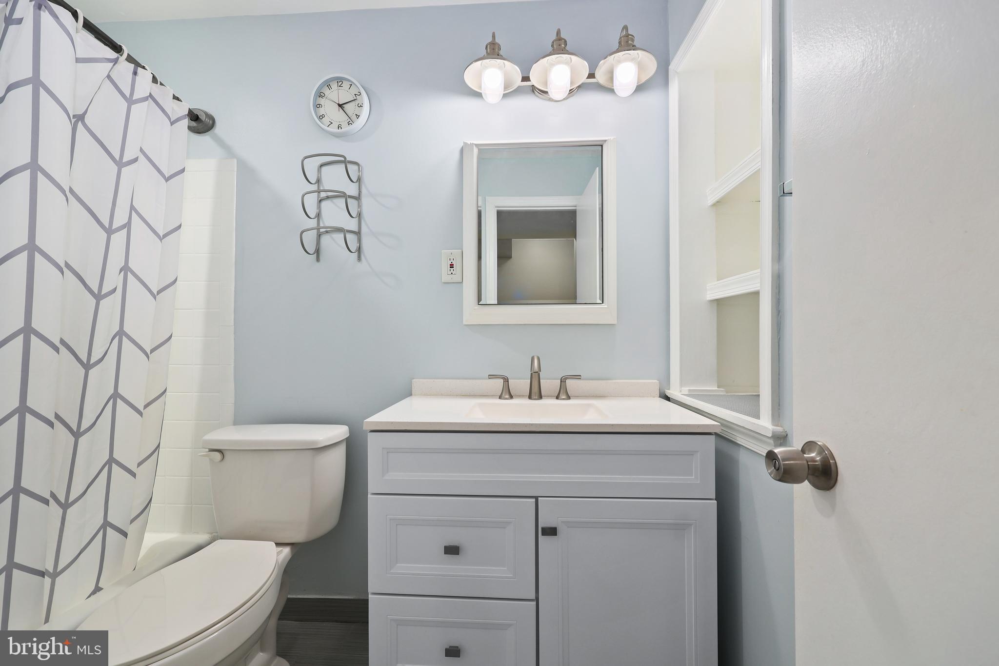 MOORINGS OF OCCOQUAN CON - Residential