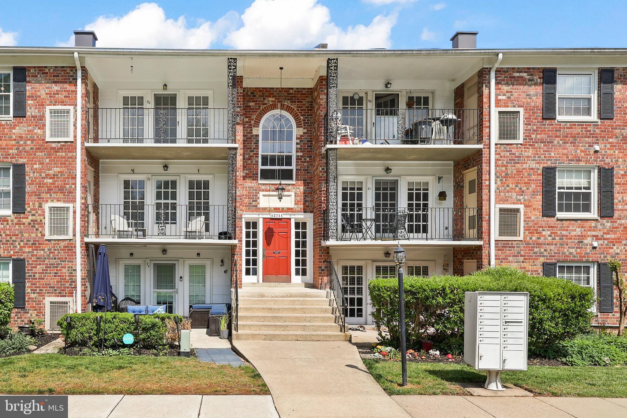 MOORINGS OF OCCOQUAN CON - Residential