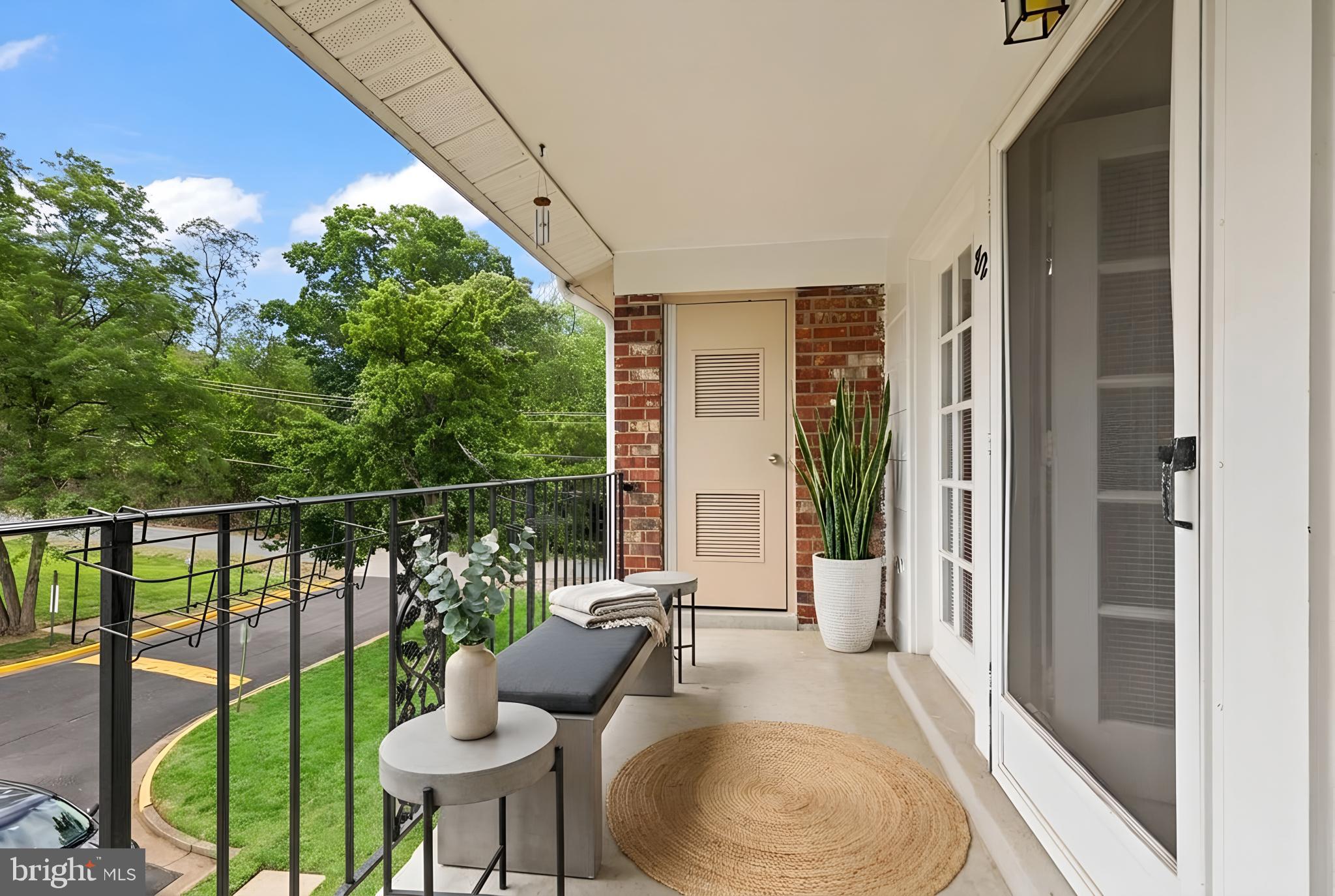 MOORINGS OF OCCOQUAN CON - Residential