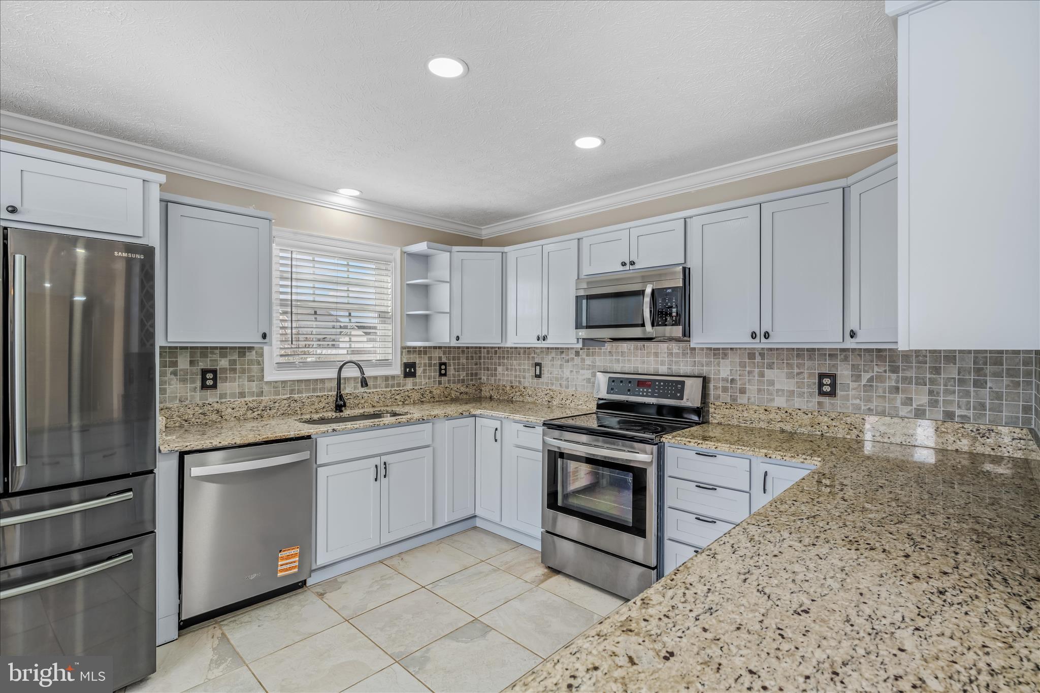 THE VINEYARDS - Residential