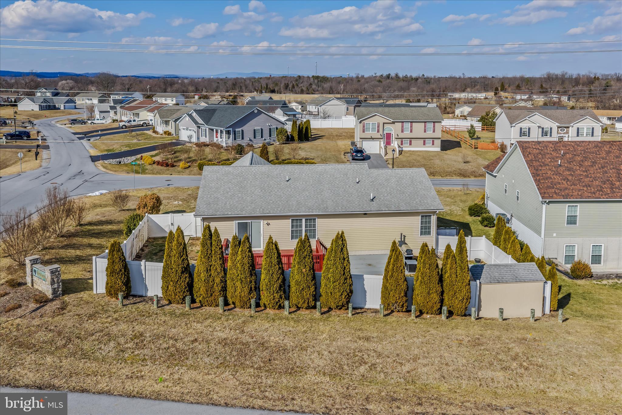 THE VINEYARDS - Residential