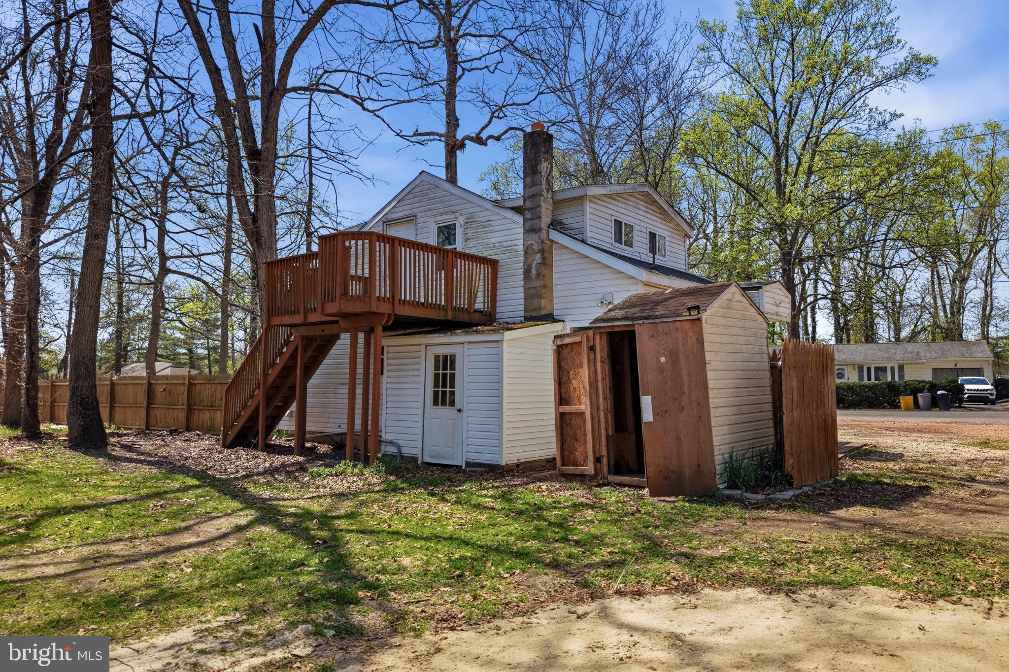 16 PEAR AVENUE