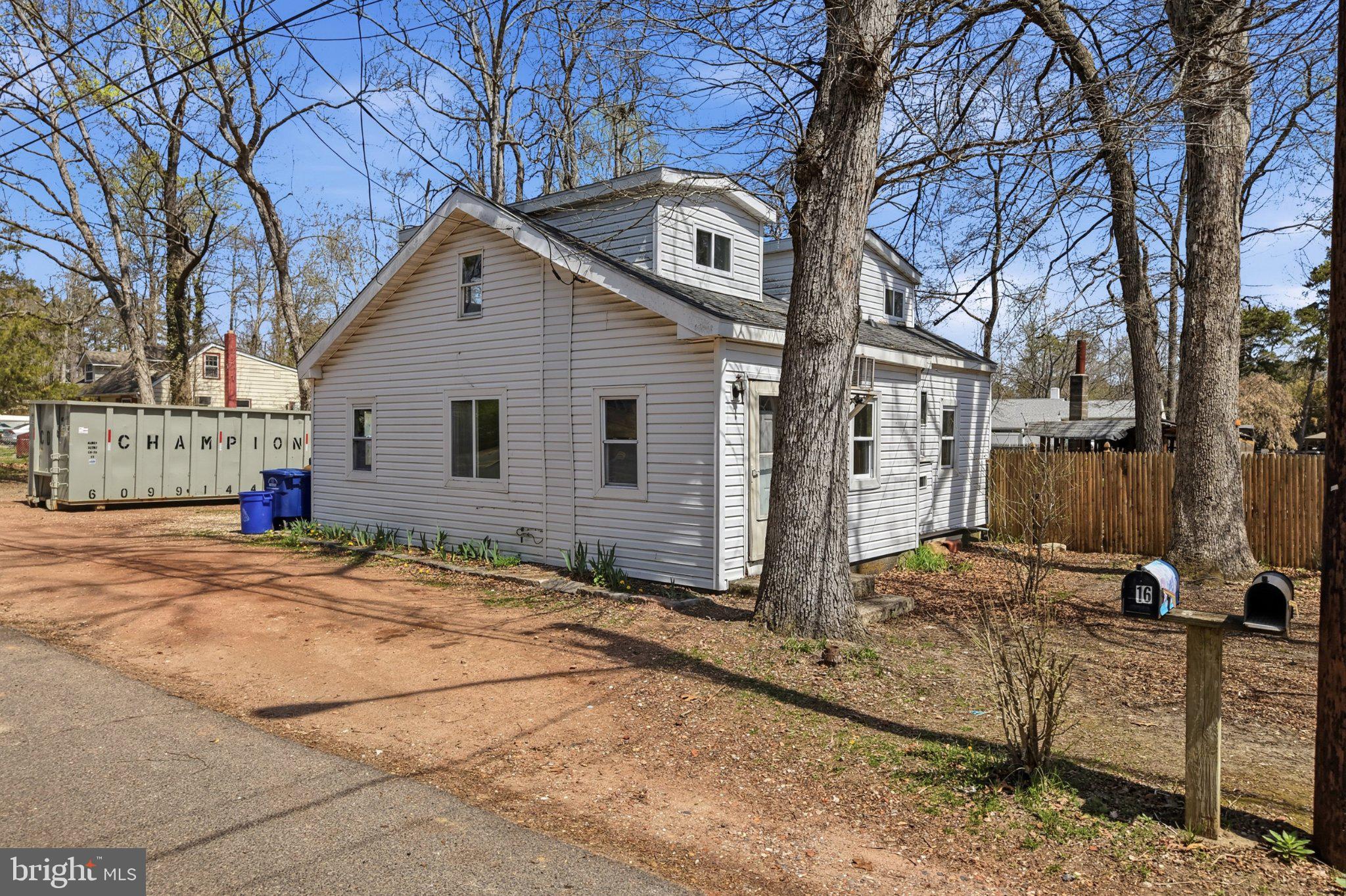 16 PEAR AVENUE