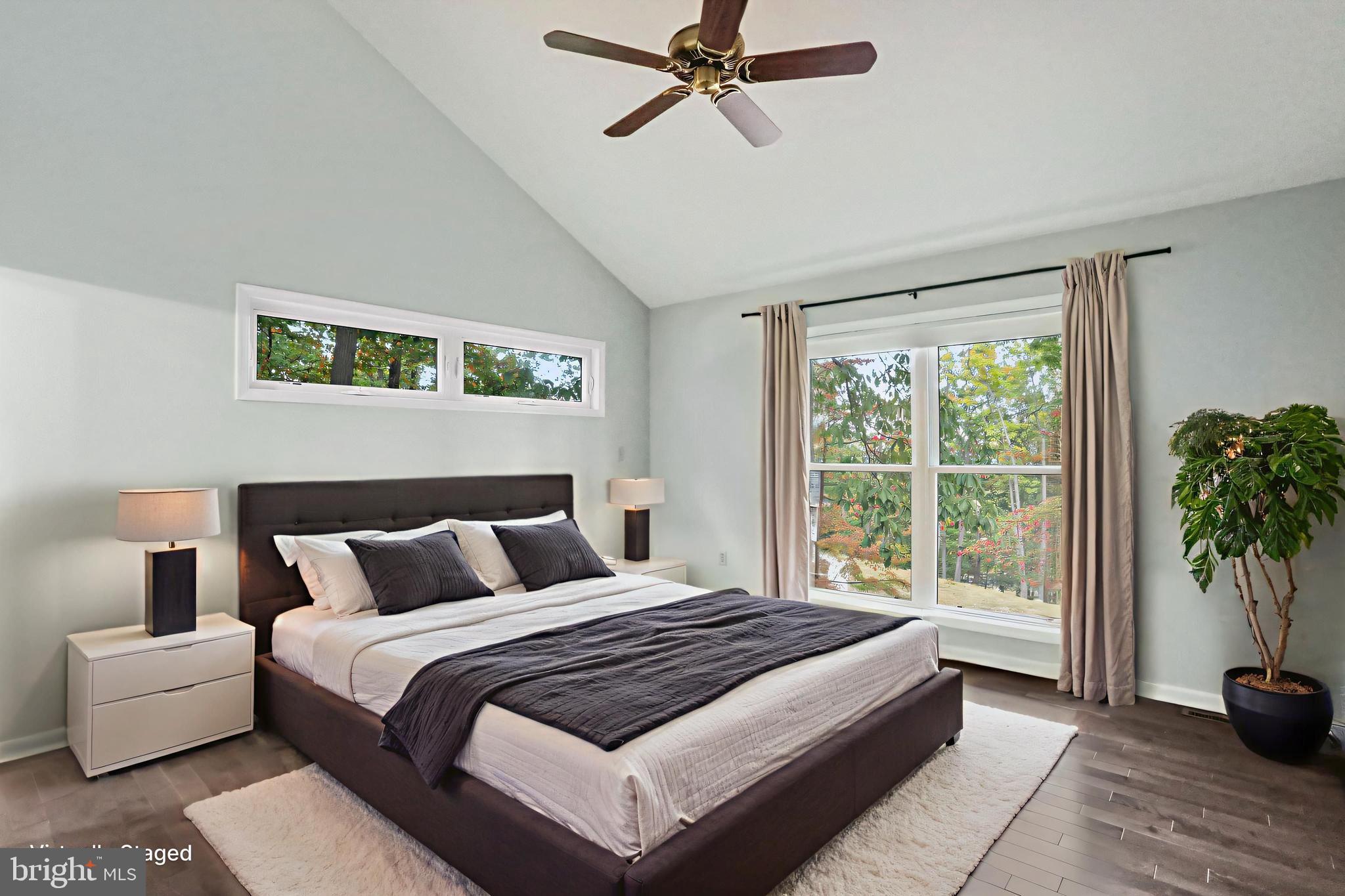 THE WOODS - Residential