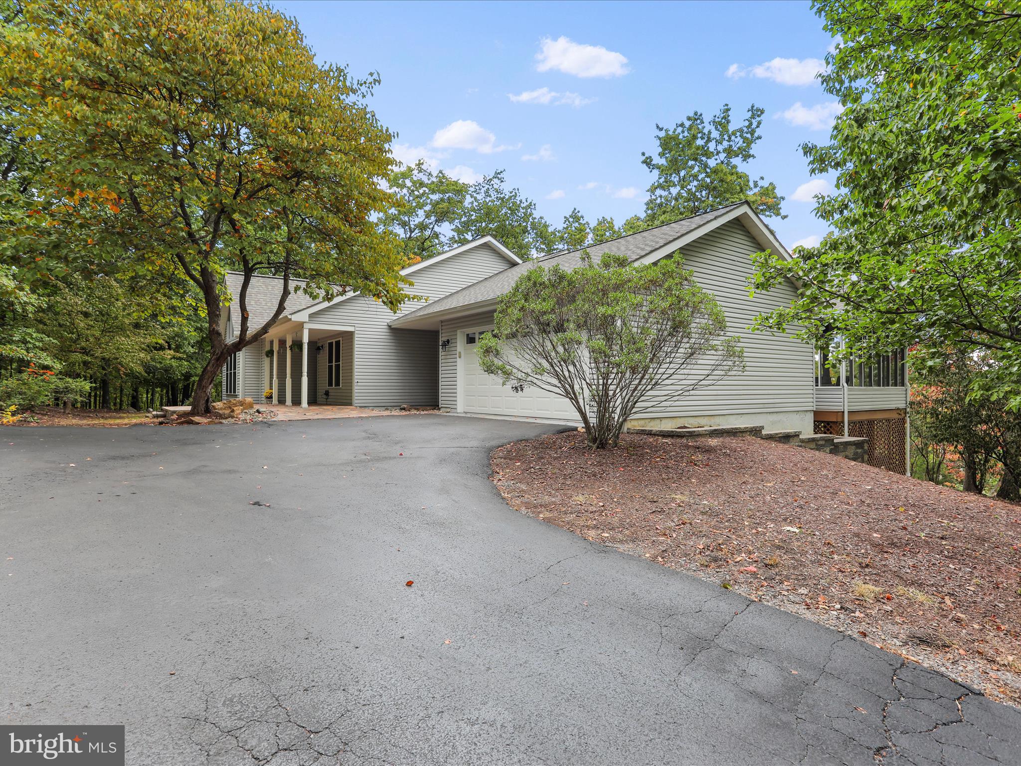 THE WOODS - Residential