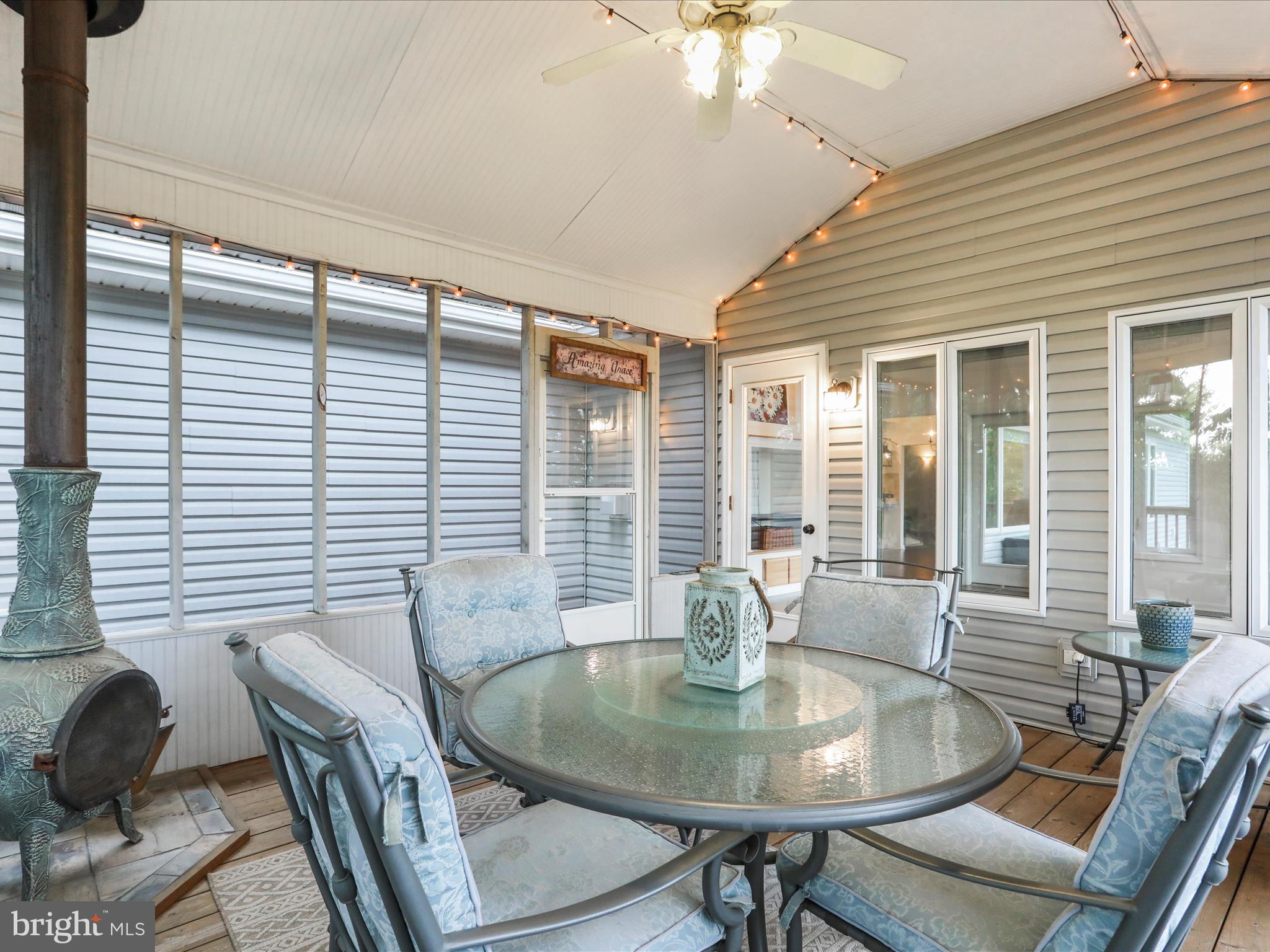 THE WOODS - Residential