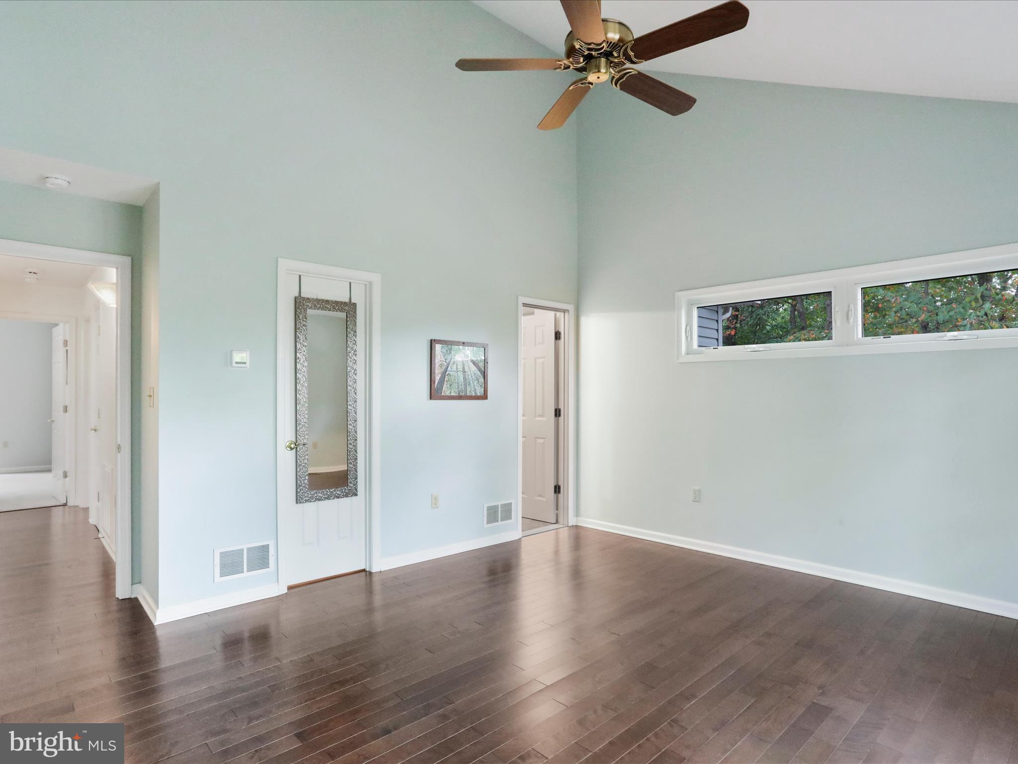 THE WOODS - Residential