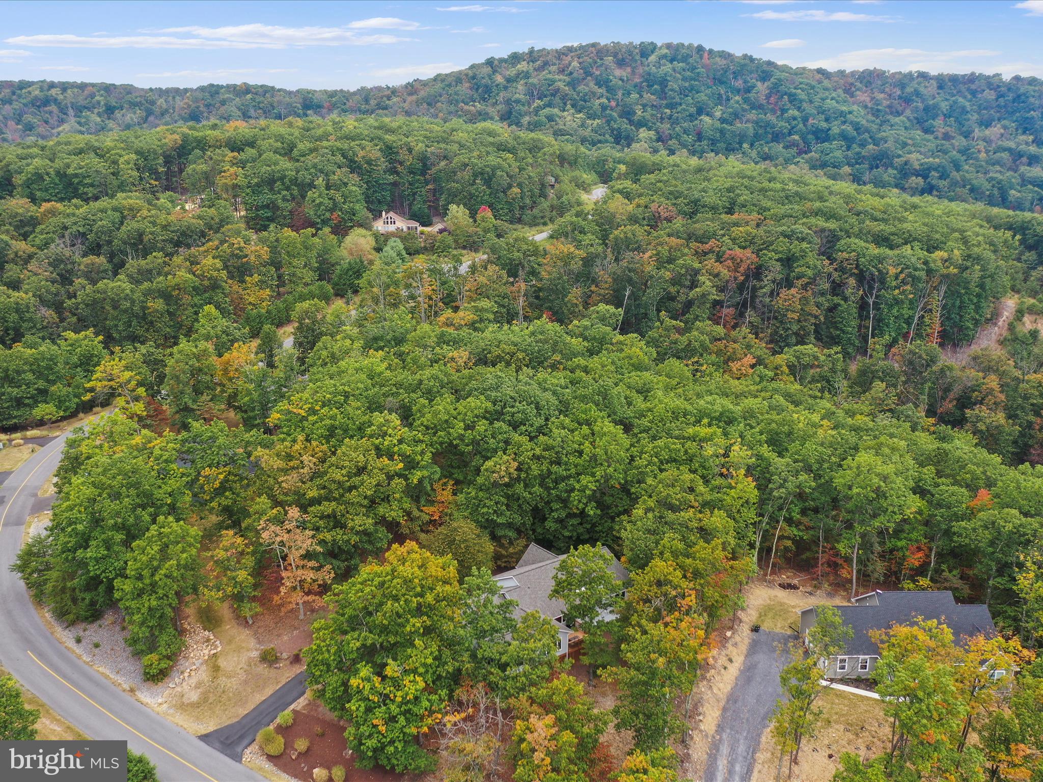 THE WOODS - Residential