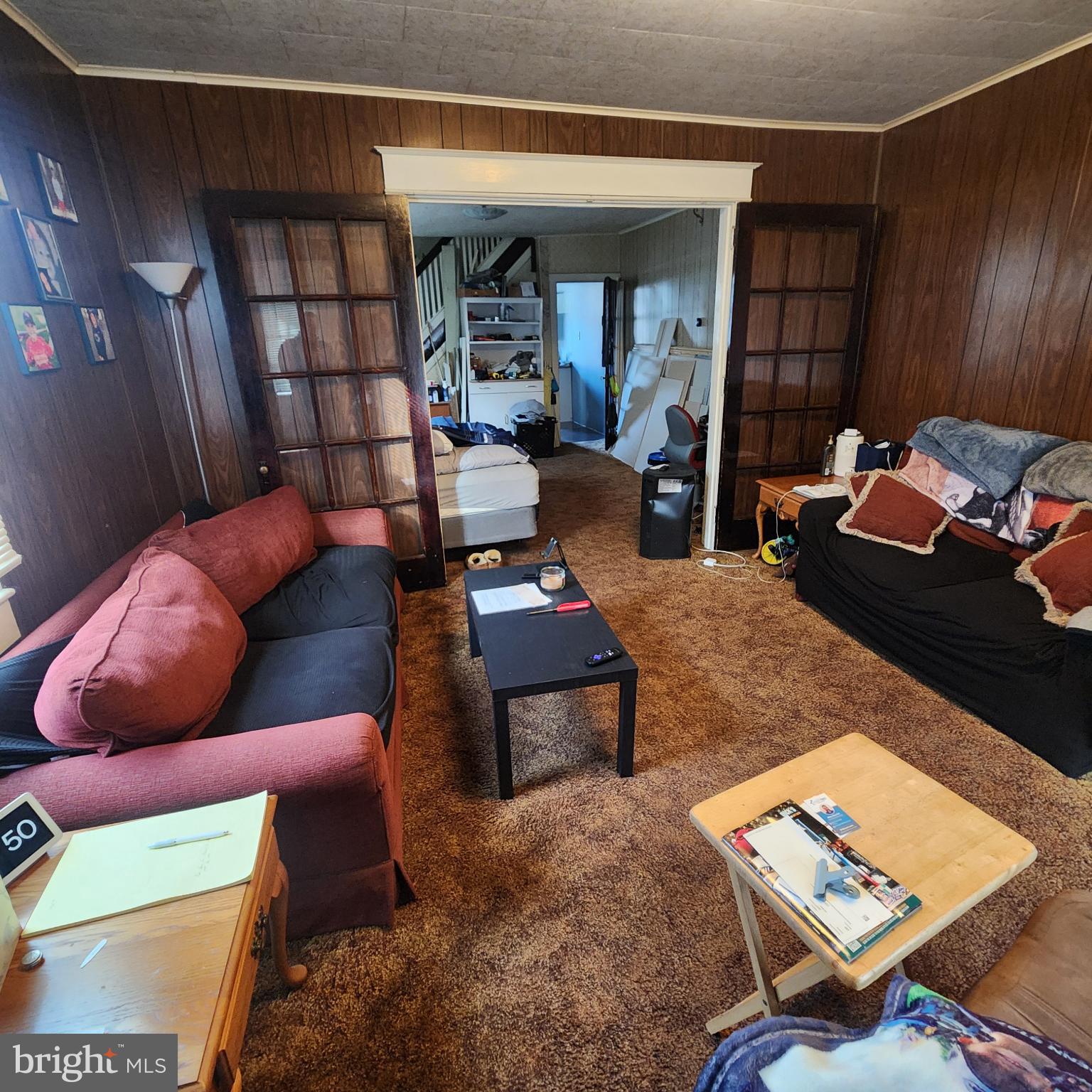 809 W MULBERRY STREET