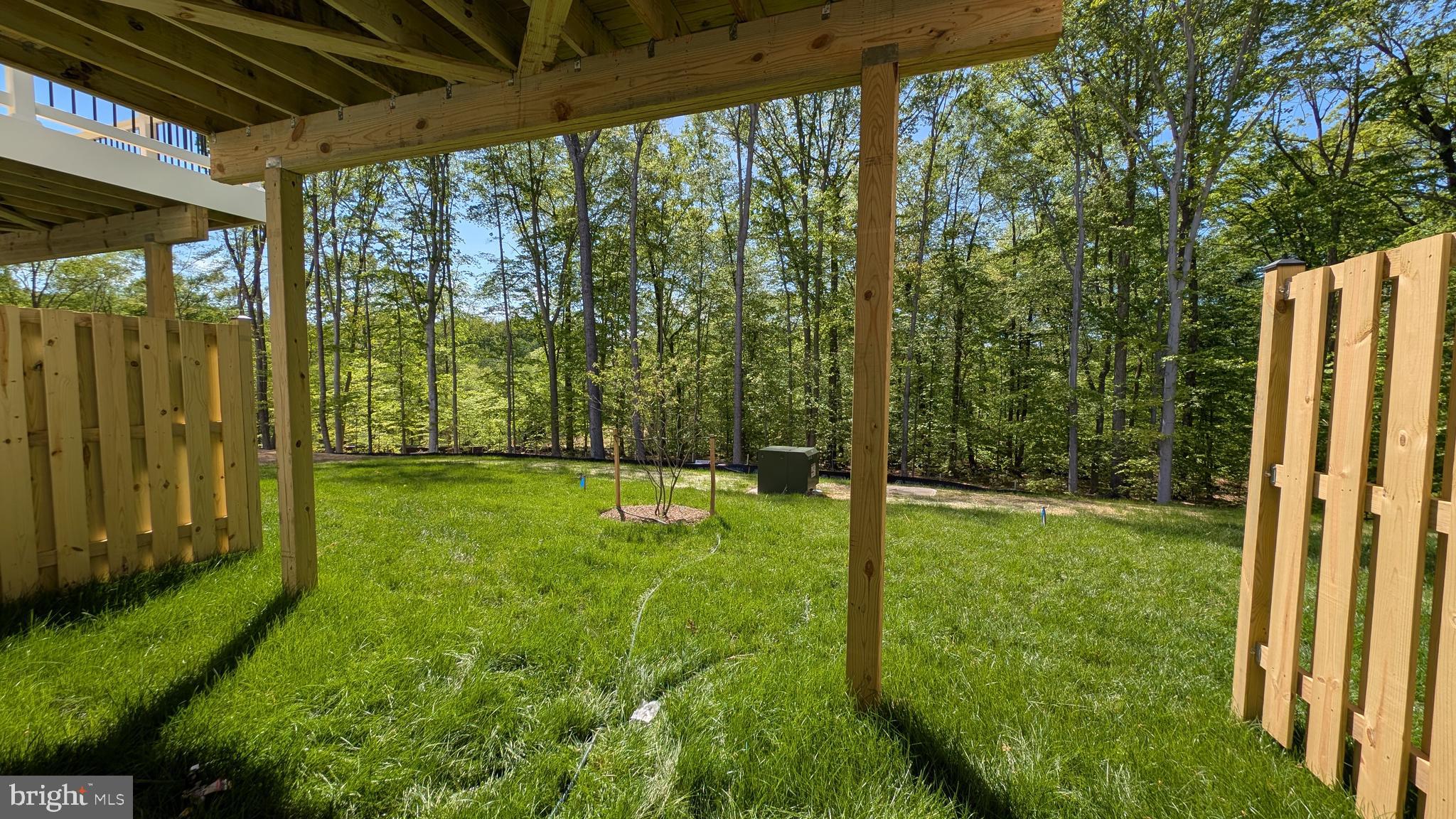 DALE WOODS - Residential Lease