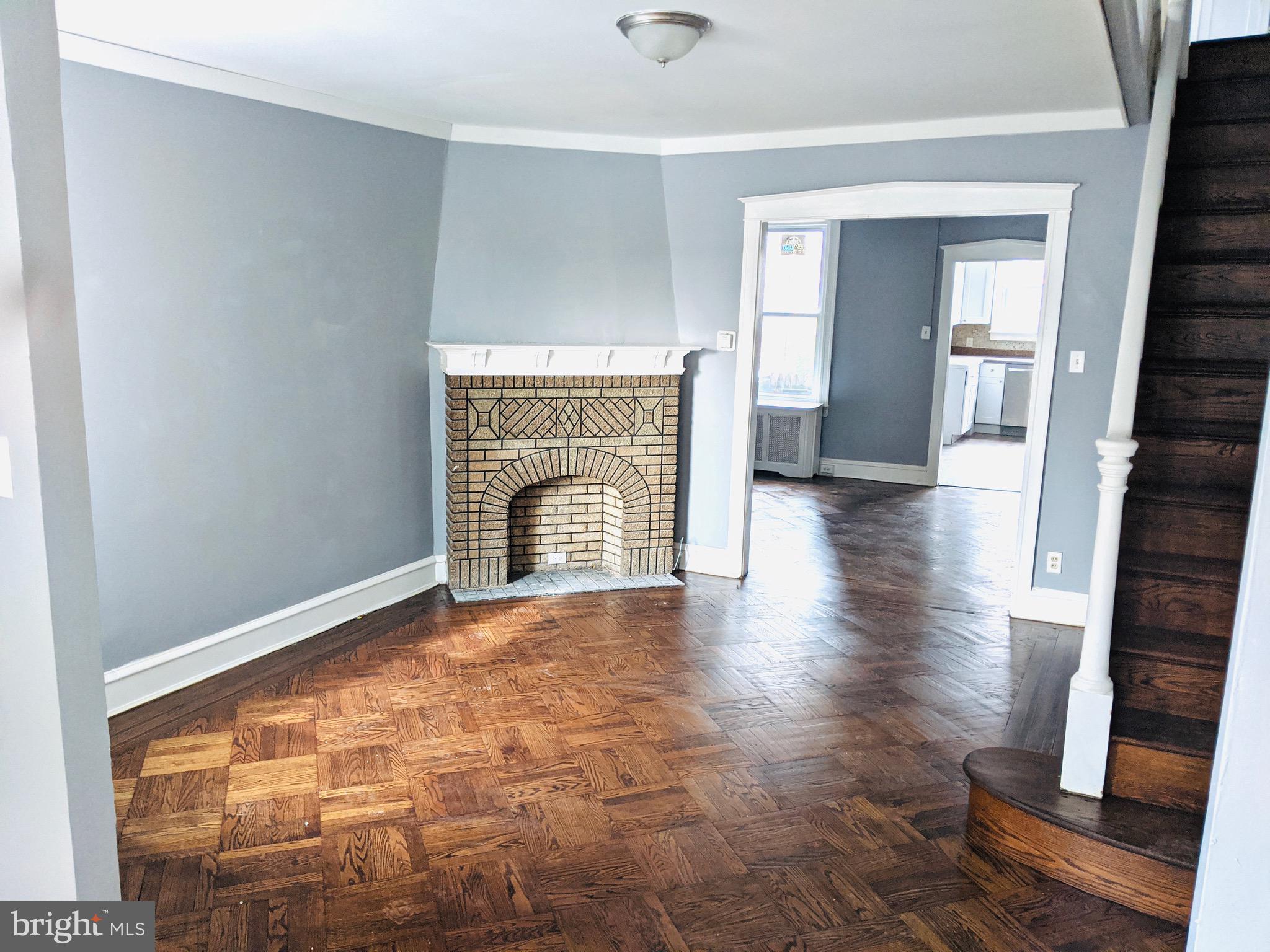 LAWNCREST - Residential